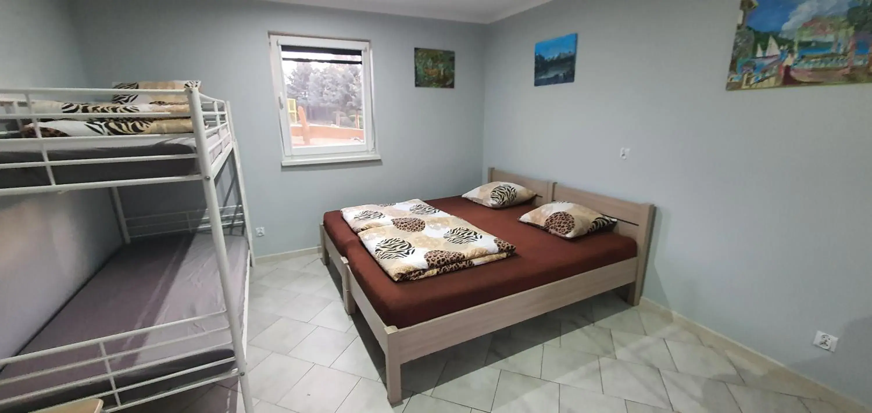Quadruple Room - single occupancy - Disability Access in Agroturystyka Klekusiowo Quadruple Room - single occupancy - Disability Access in Agroturystyka Klekusiowo