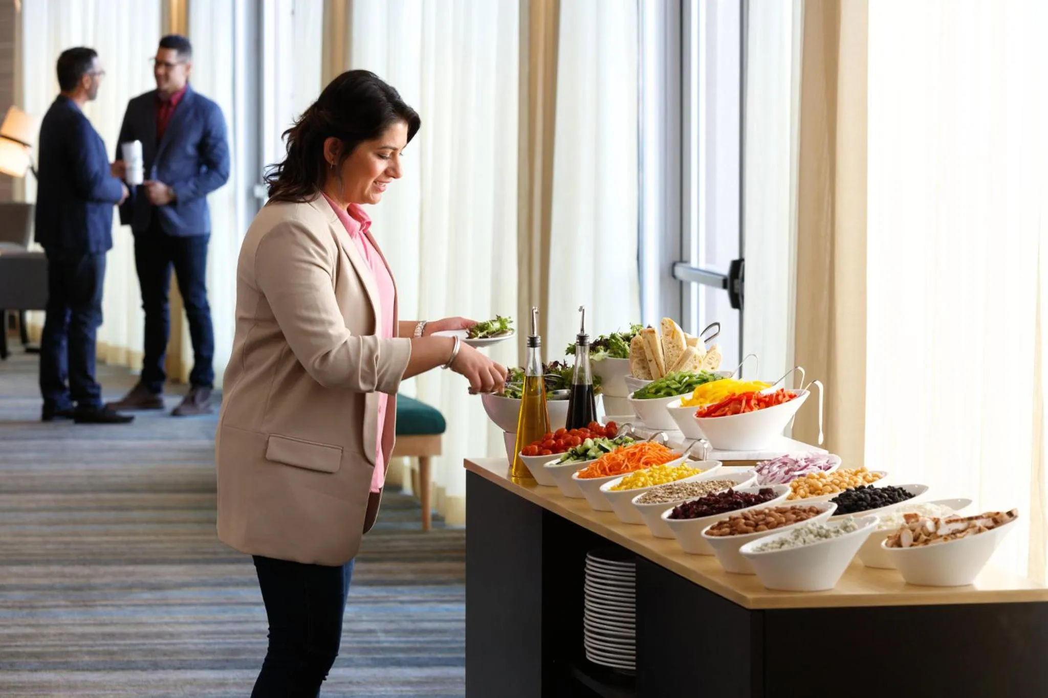 Restaurant/places to eat in Holiday Inn Hotel & Suites Chicago - Downtown by IHG