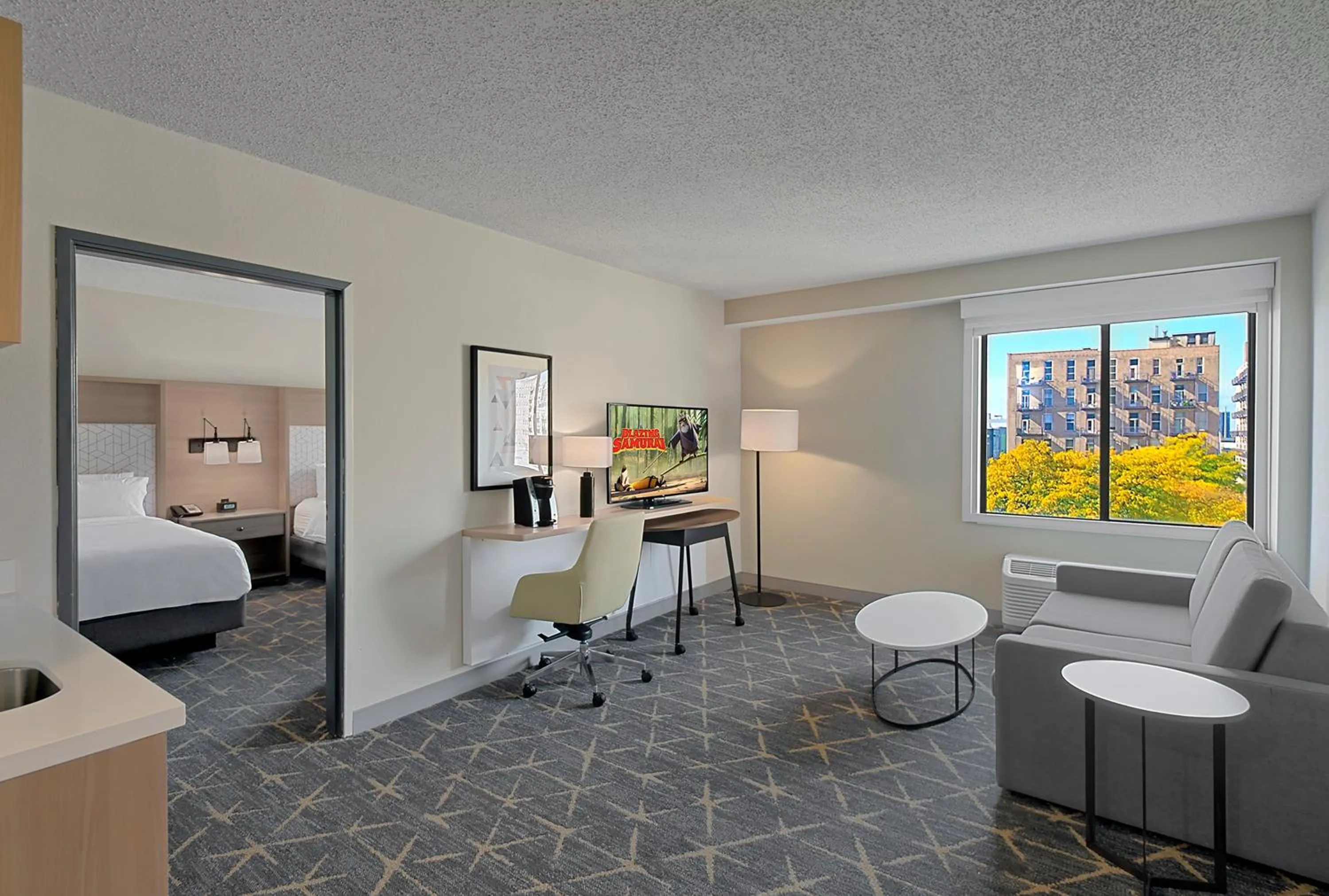 Photo of the whole room, Bed in Holiday Inn Hotel & Suites Chicago - Downtown by IHG