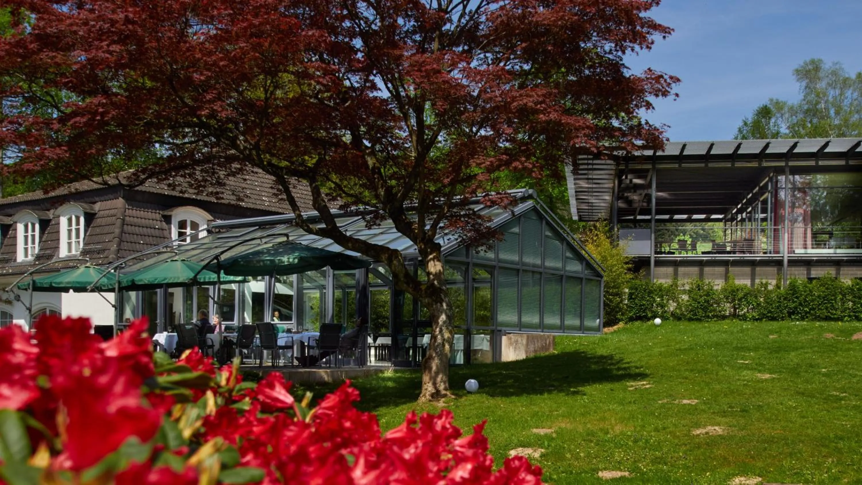 Property building in Villa Silva