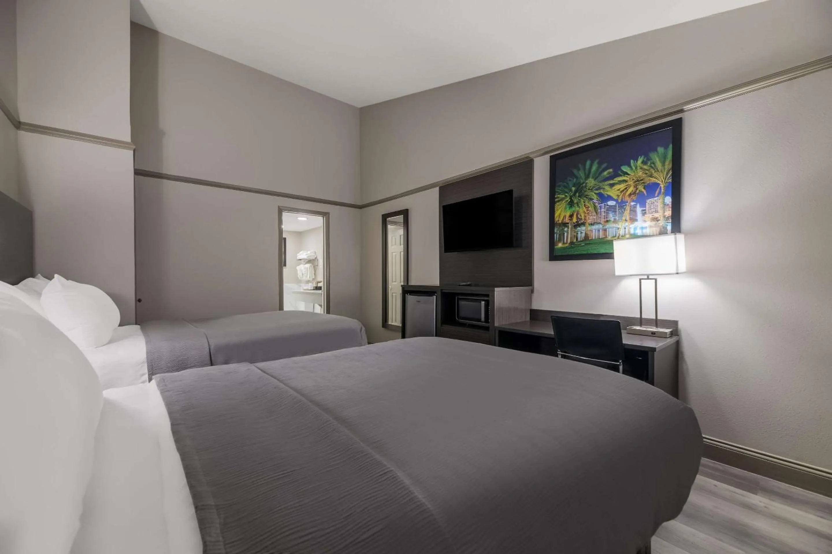 Bedroom, Bed in Quality Inn & Suites Altamonte Springs Orlando-North