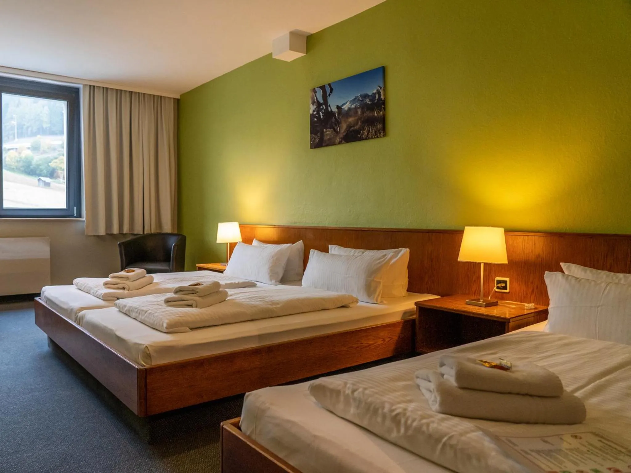 Photo of the whole room, Bed in k1 sporthotel - Bike & Ski inklusive Hotel
