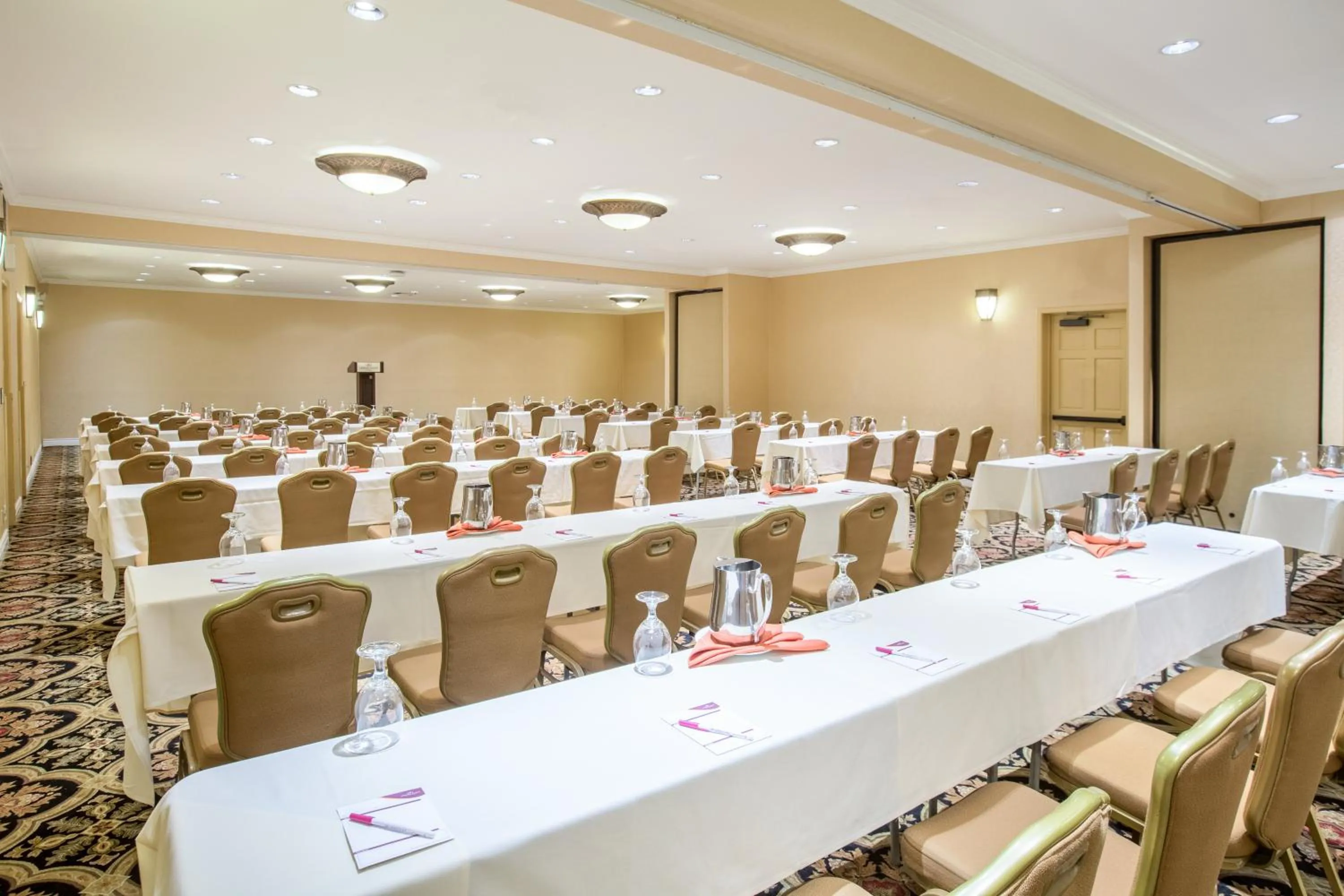 Meeting/conference room in Crowne Plaza San Diego - Mission Valley by IHG