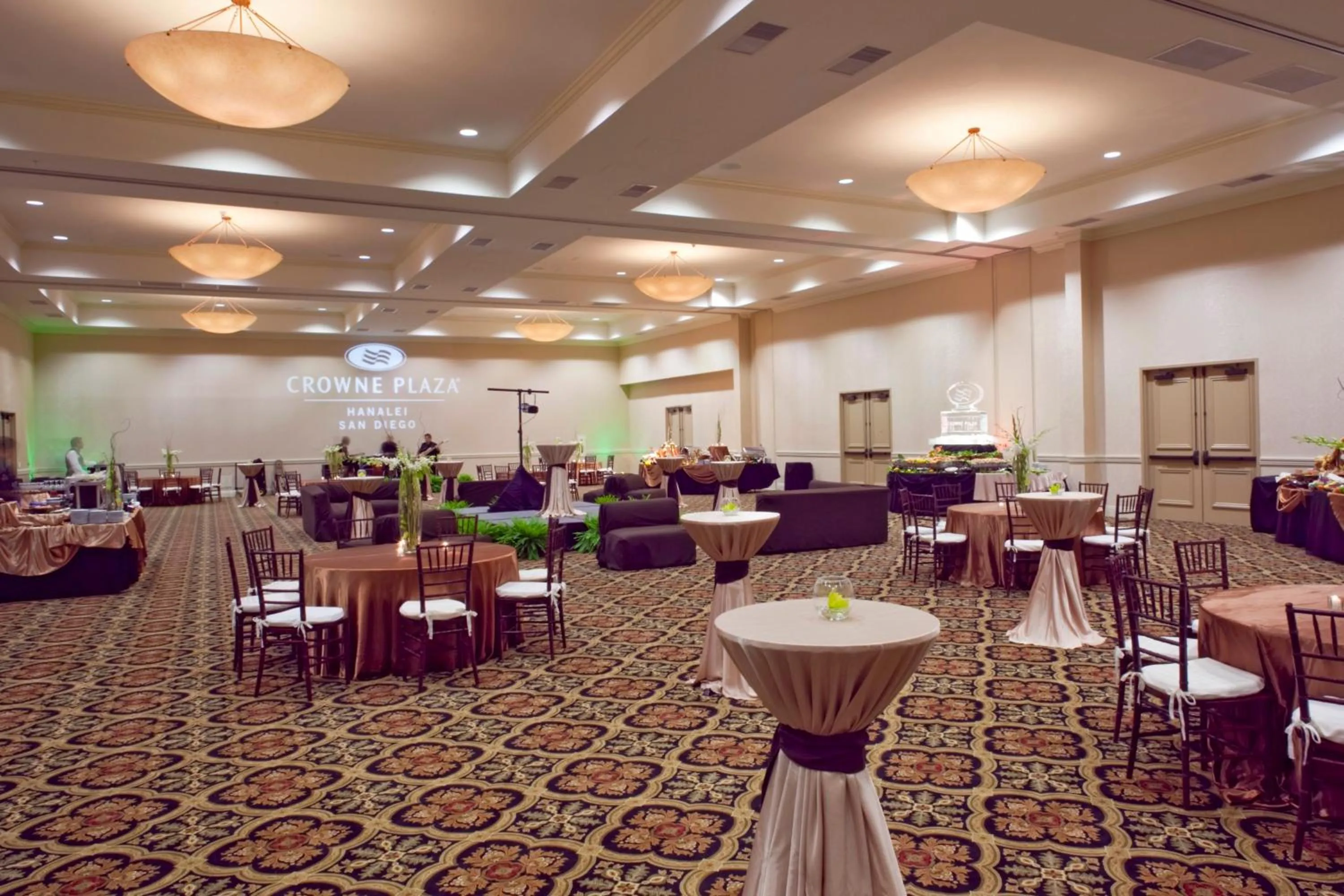 Banquet/Function facilities in Crowne Plaza San Diego - Mission Valley by IHG