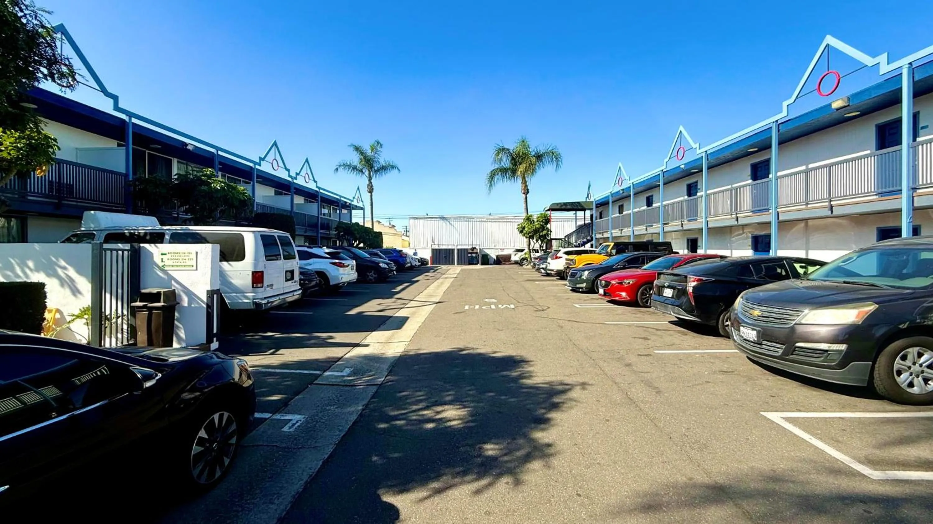 Property building in Days Inn by Wyndham Los Angeles LAX Airport Stadium Area