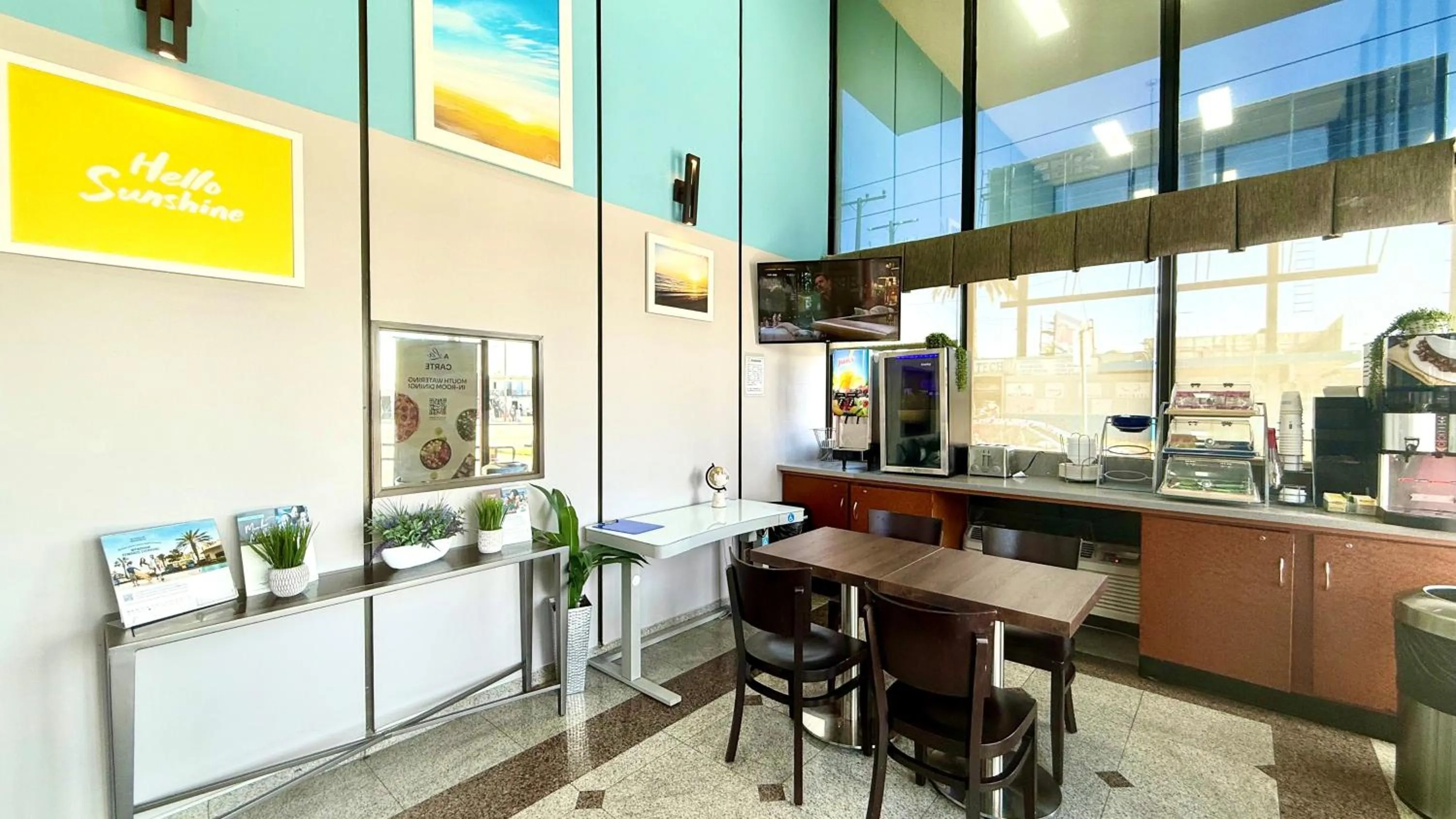 Lobby or reception in Days Inn by Wyndham Los Angeles LAX Airport Stadium Area