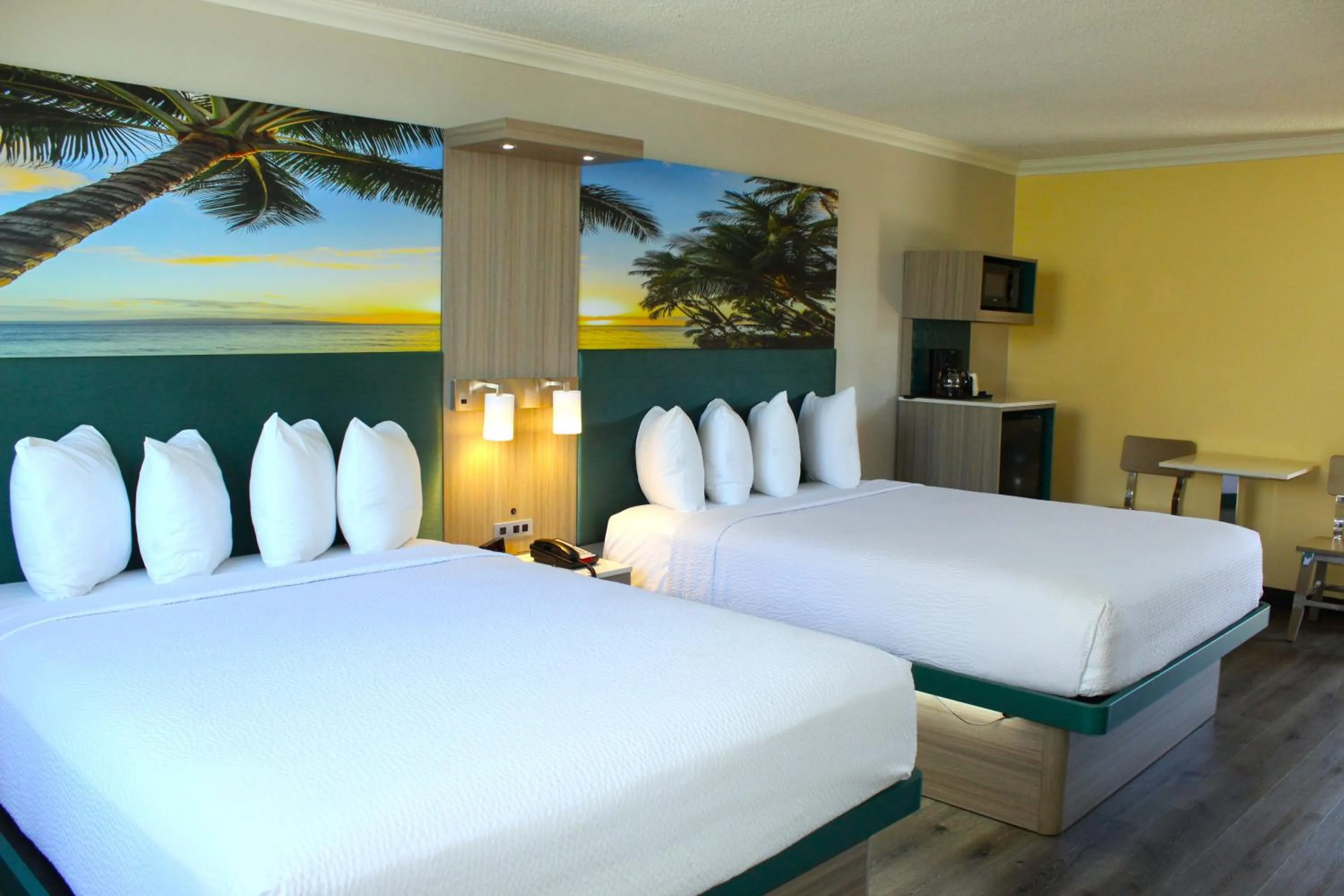 Bed in Days Inn by Wyndham Los Angeles Stadium Area LAX