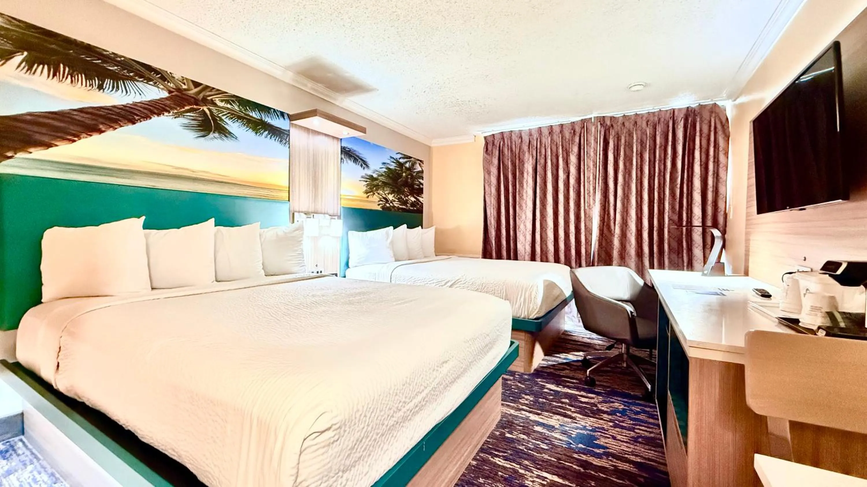 Bed in Days Inn by Wyndham Los Angeles Stadium Area LAX