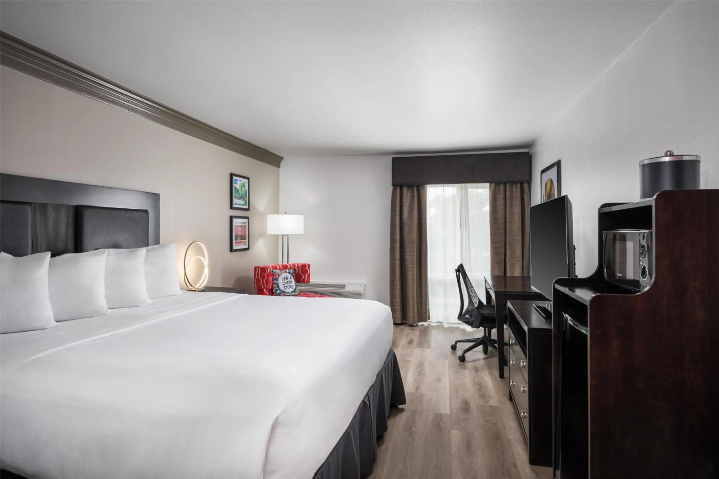 King Room - Non-Smoking in Aiden Austin City Hotel