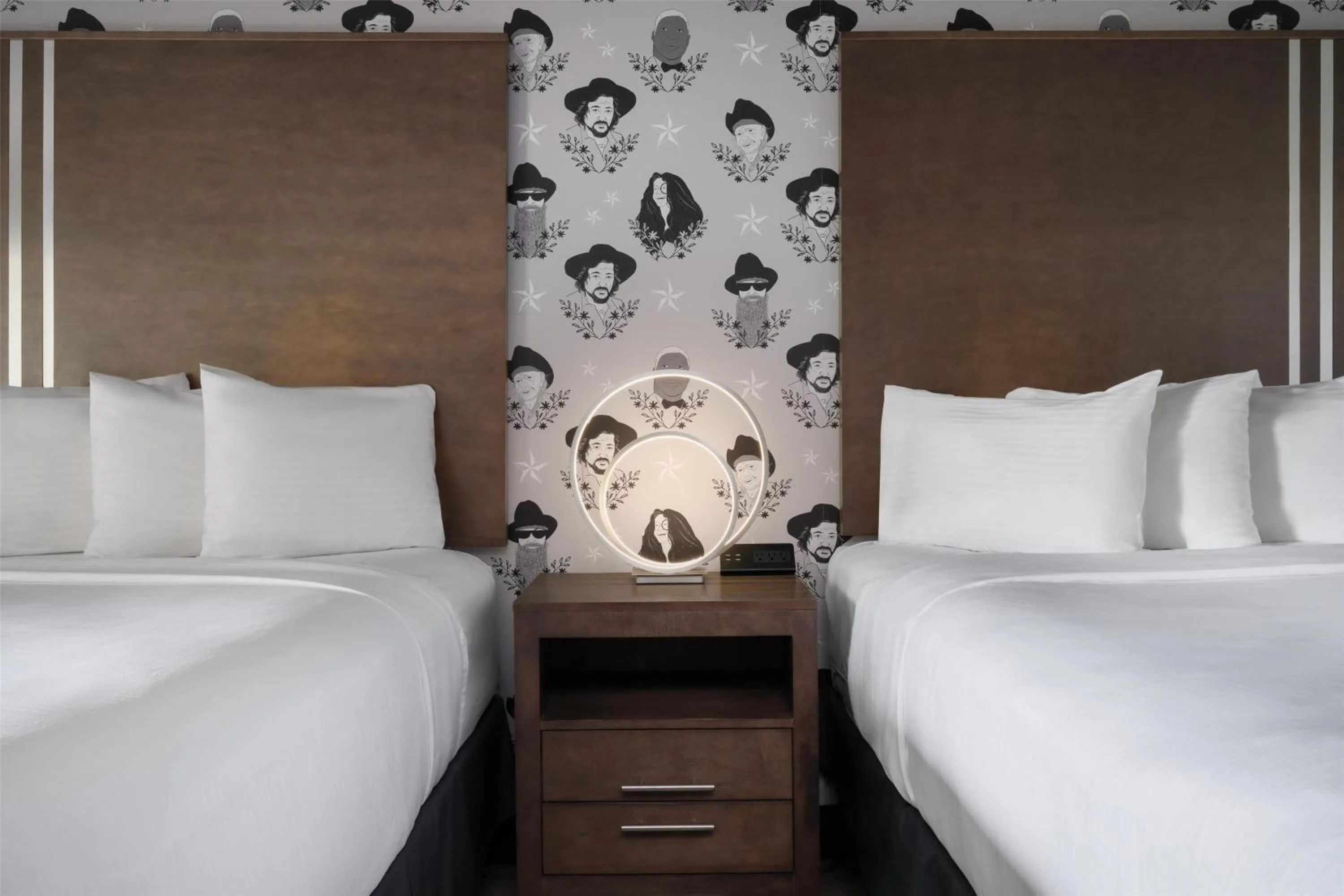 Double Room with Two Double Beds with Courtyard View in Aiden Austin City Hotel