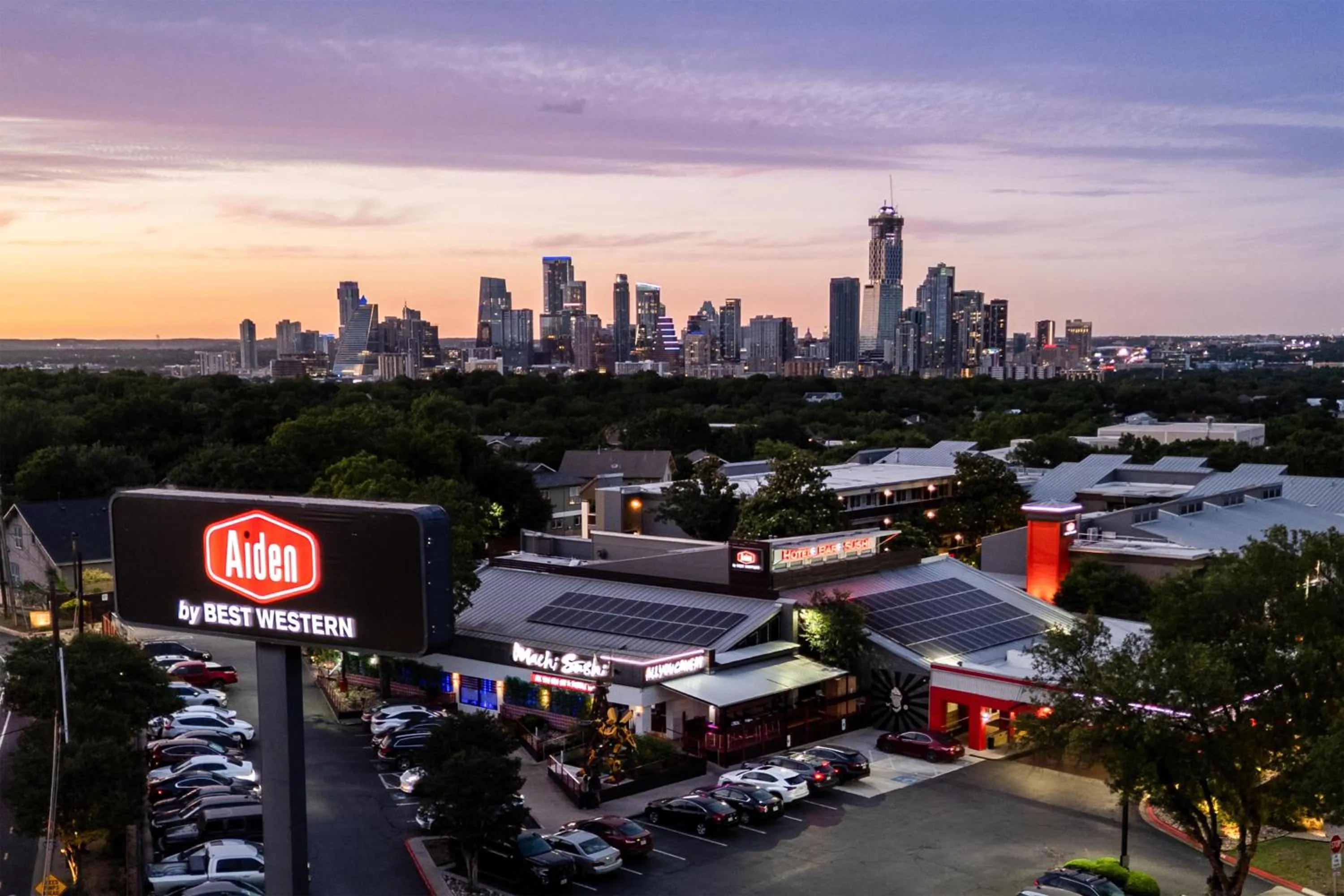 Property building in Aiden Austin City Hotel