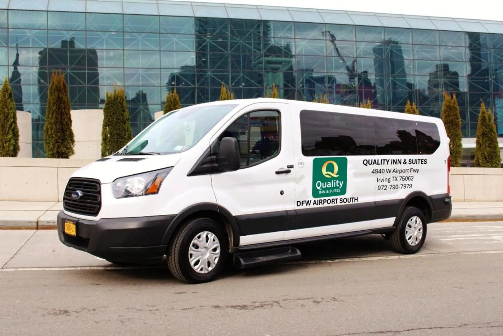 shuttle in Quality Inn & Suites Irving DFW Airport South