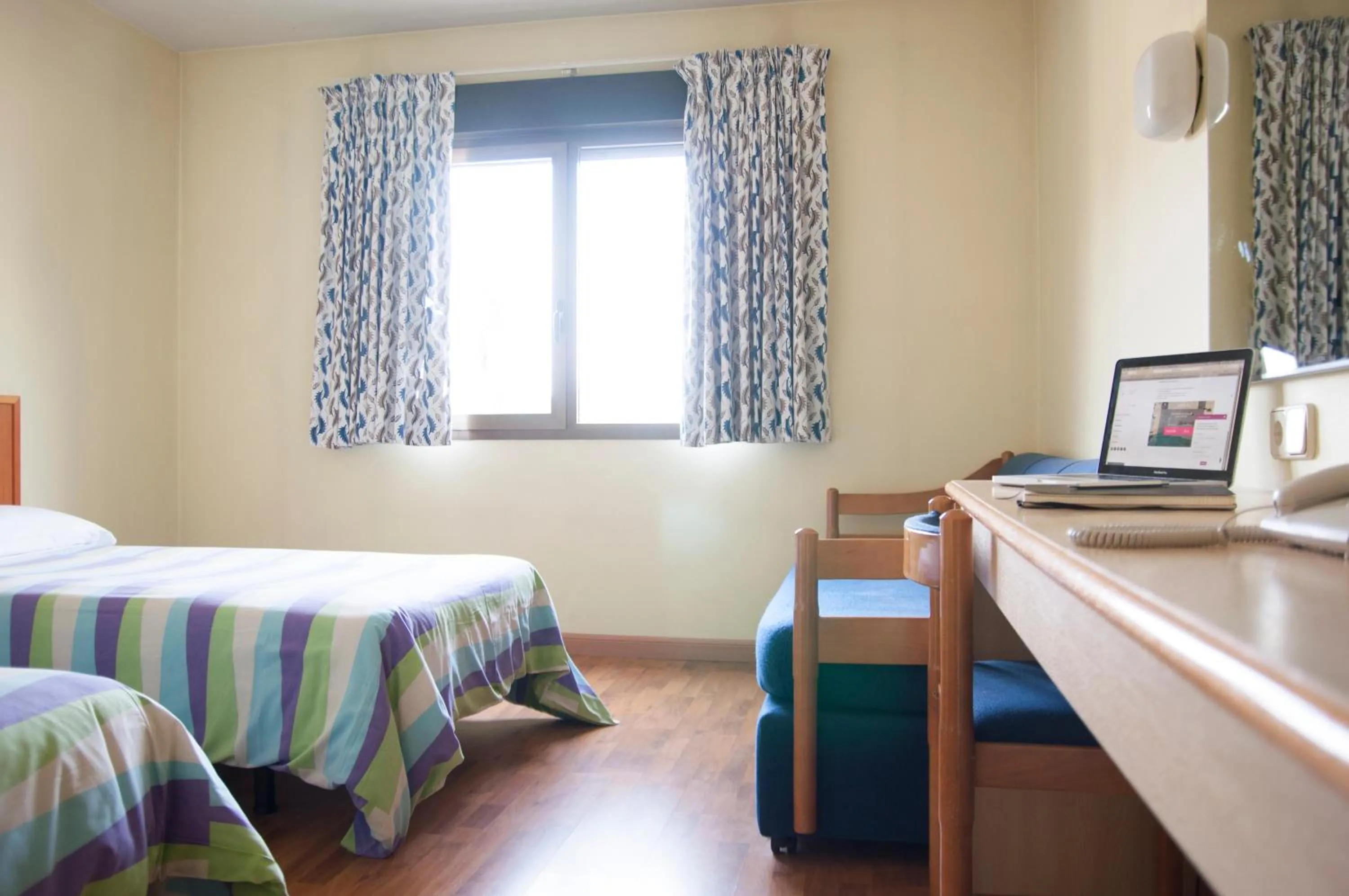 Bedroom in Hotel Aragón