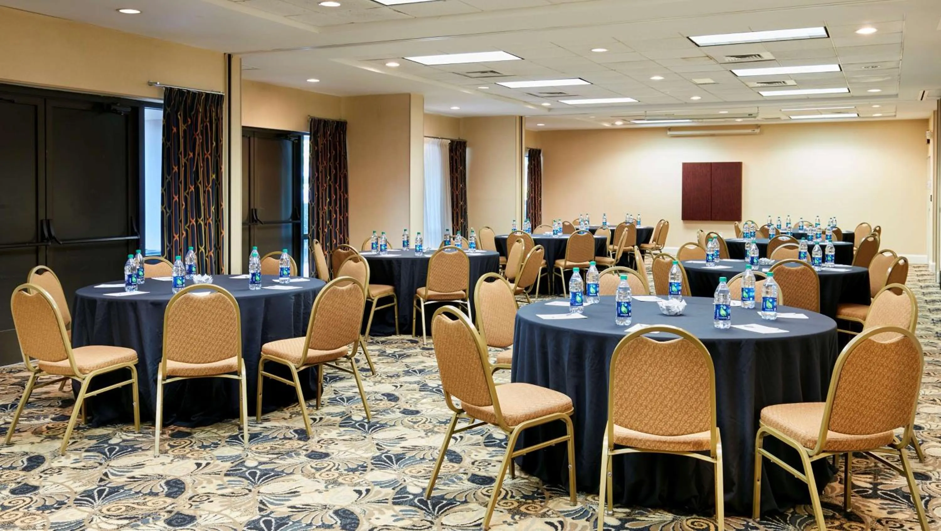 Meeting/conference room in Hampton Inn & Suites Concord-Charlotte