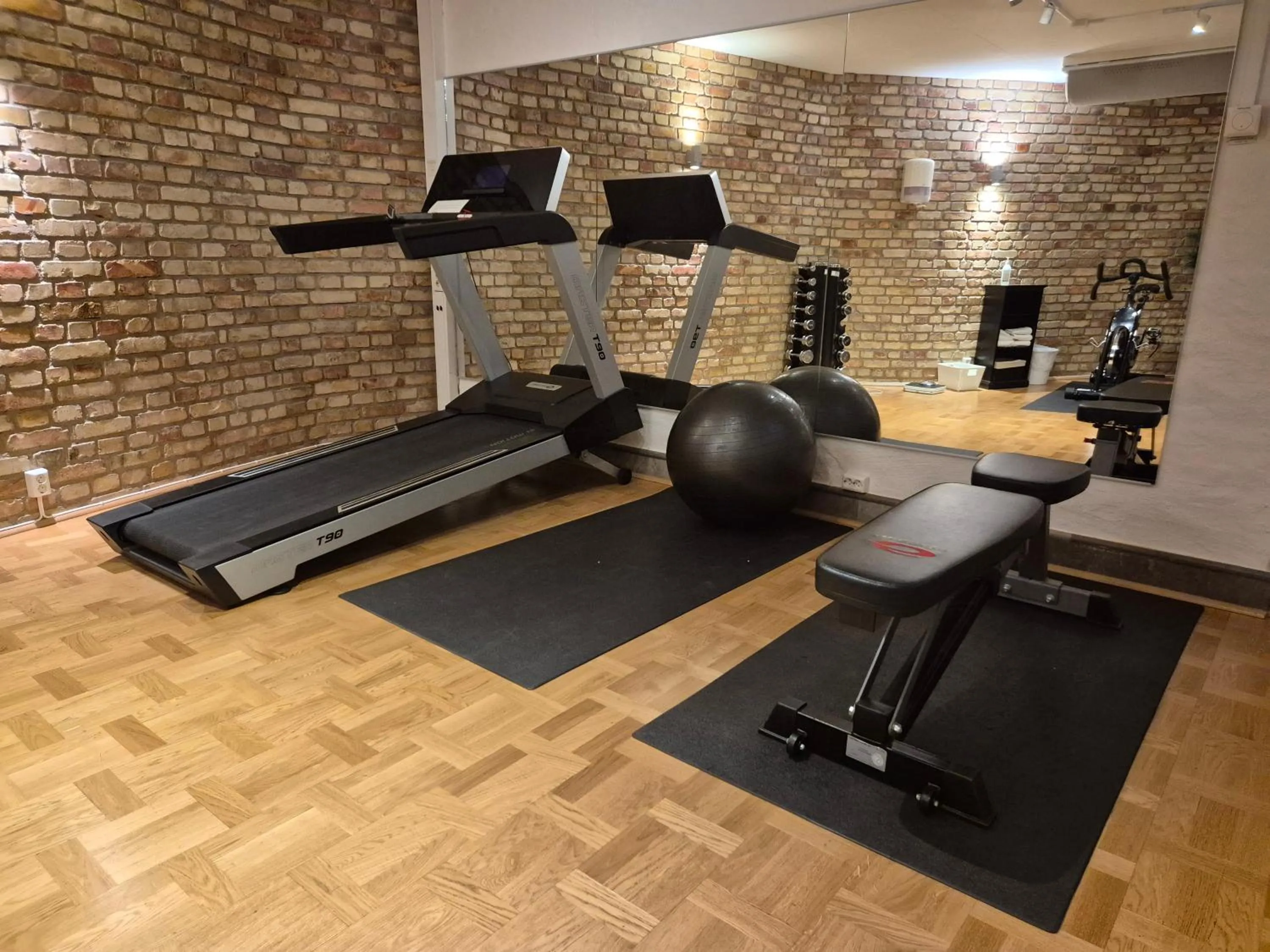 Fitness centre/facilities in The More Hotel Mazetti