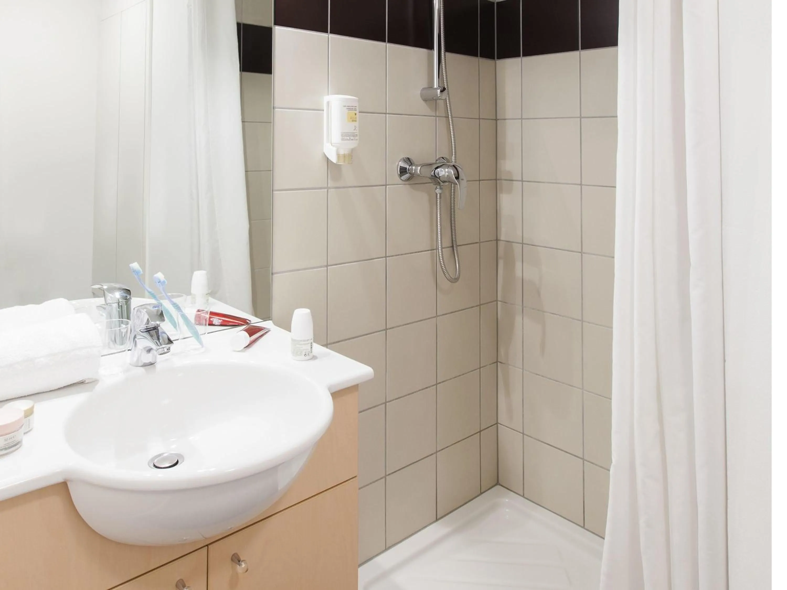 Bedroom in Aparthotel Adagio Access Saint Louis Bâle