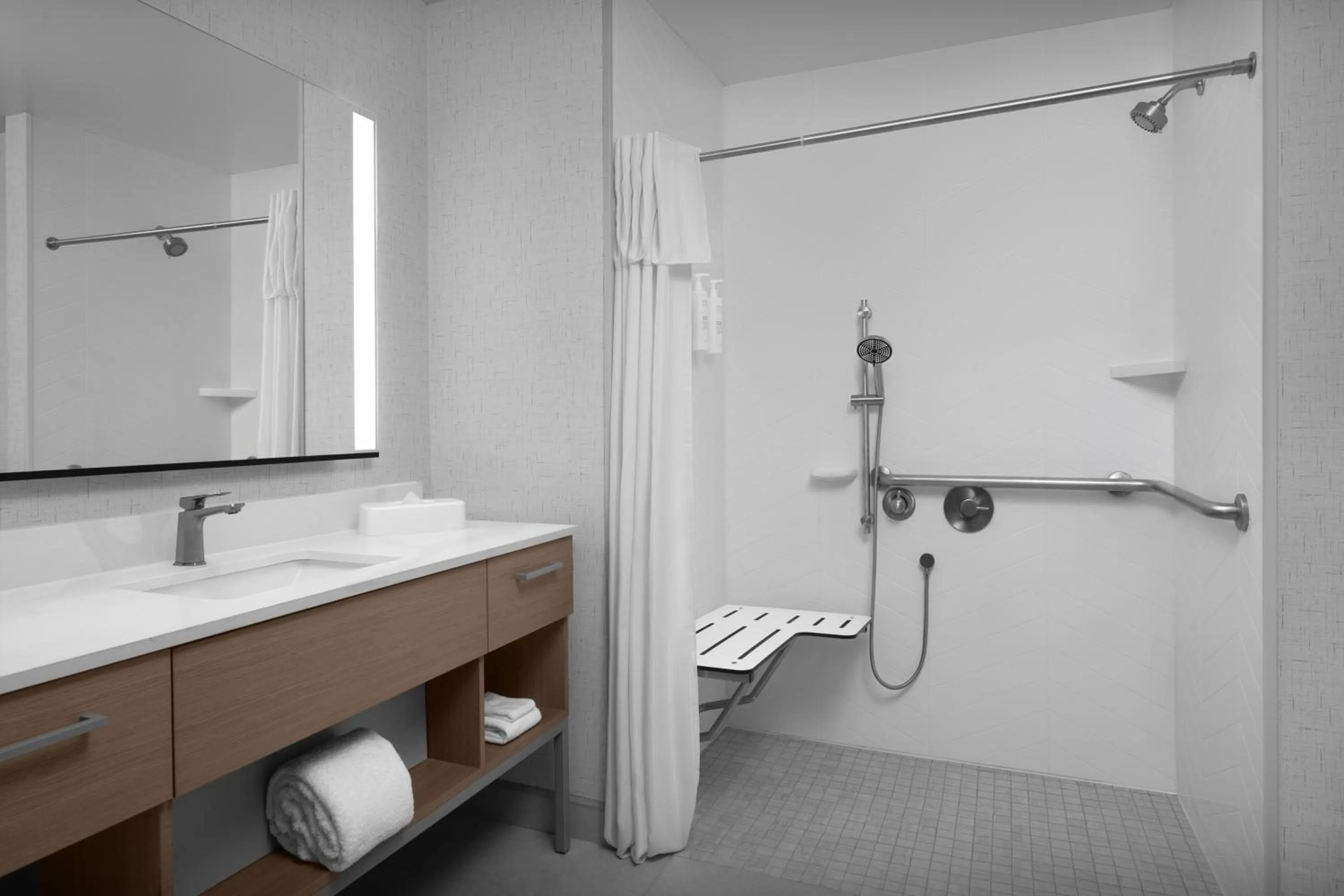 Shower in Homewood Suites by Hilton Princeton