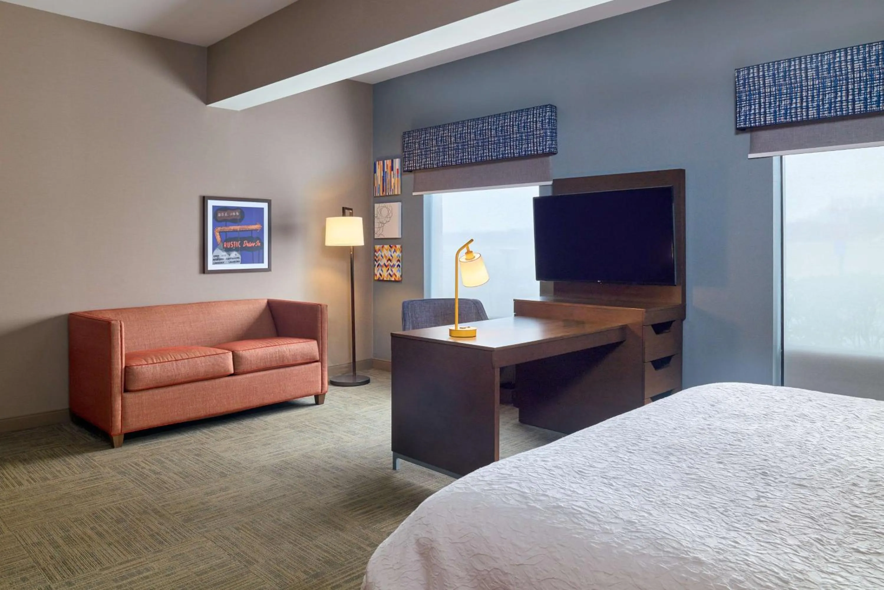 Bedroom, Bed in Hampton Inn & Suites Providence / Smithfield