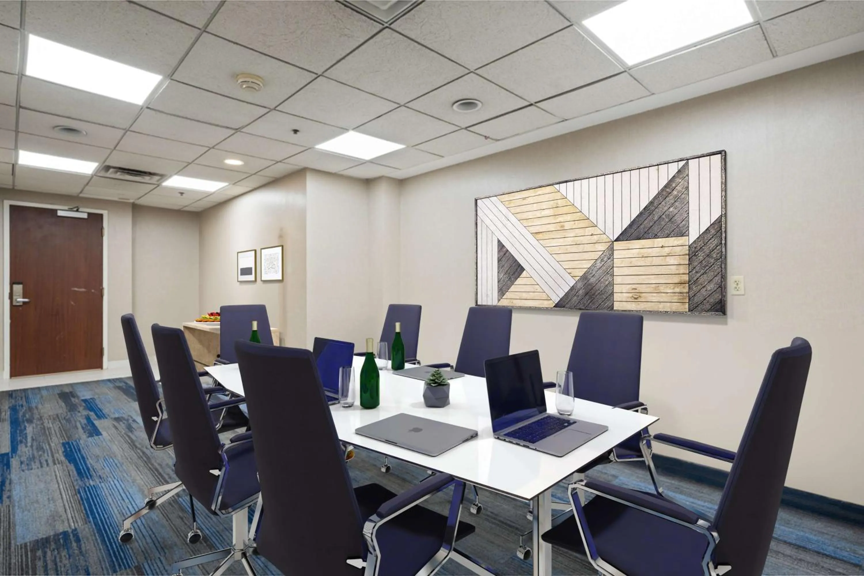 Meeting/conference room in Hampton Inn Ridgefield Park