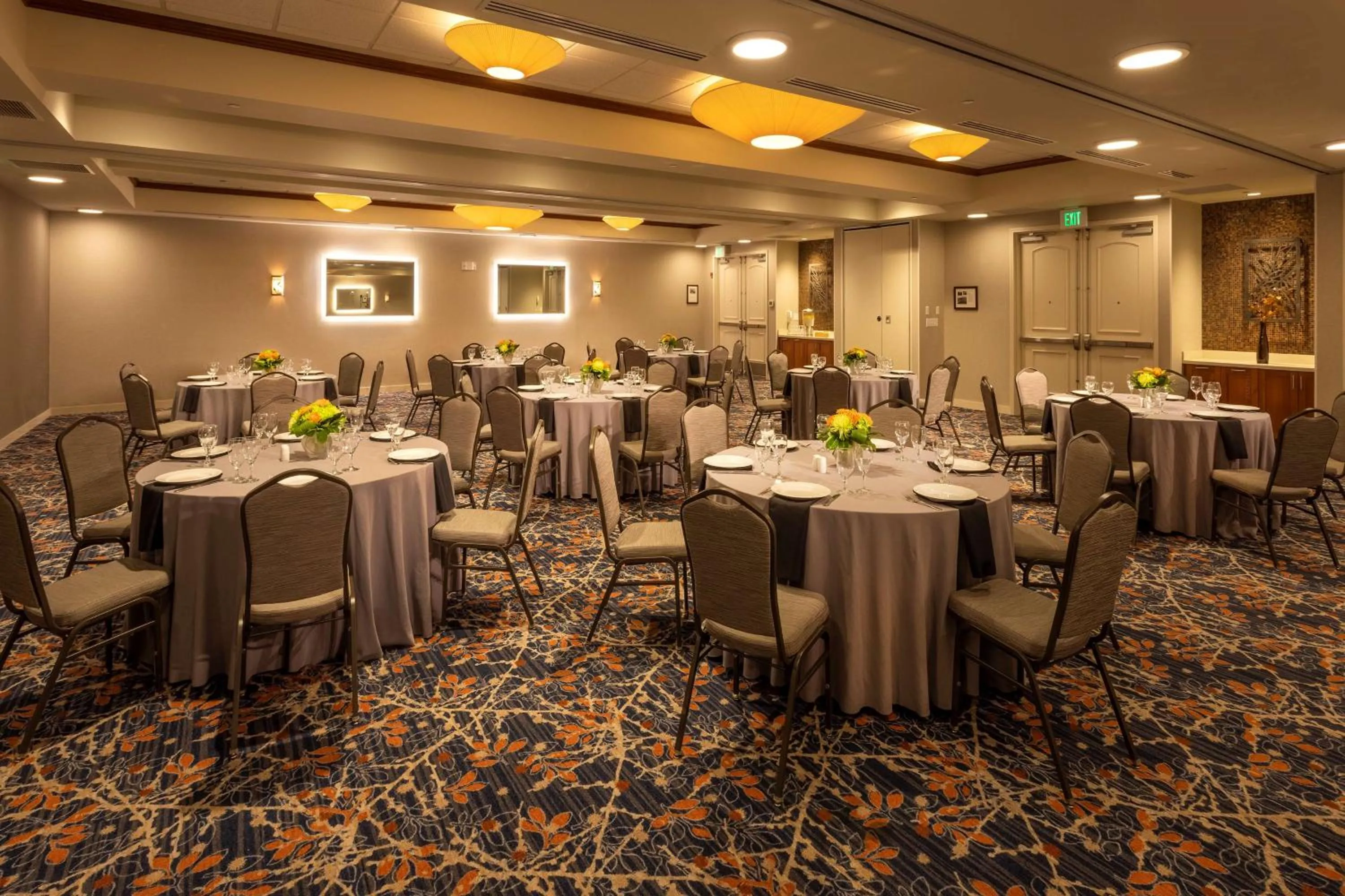 Meeting/conference room in Hilton Garden Inn Seattle/Issaquah