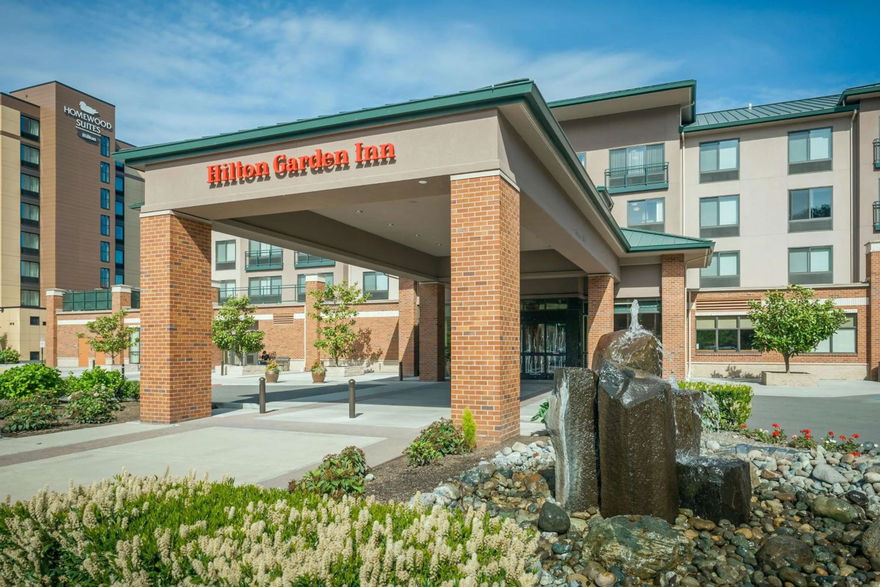 Property building in Hilton Garden Inn Seattle/Issaquah
