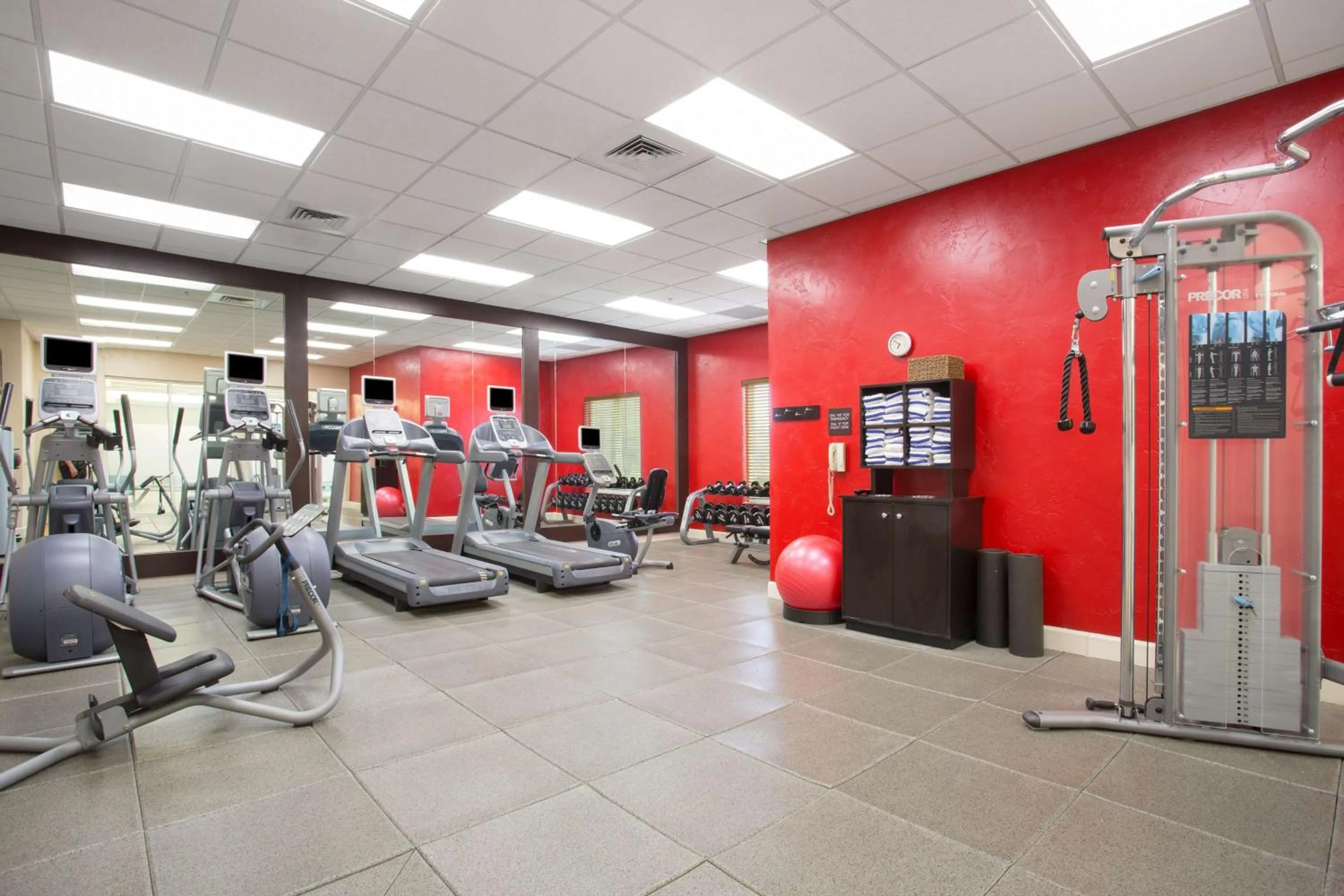 Fitness centre/facilities in Hilton Garden Inn Salt Lake City/Layton