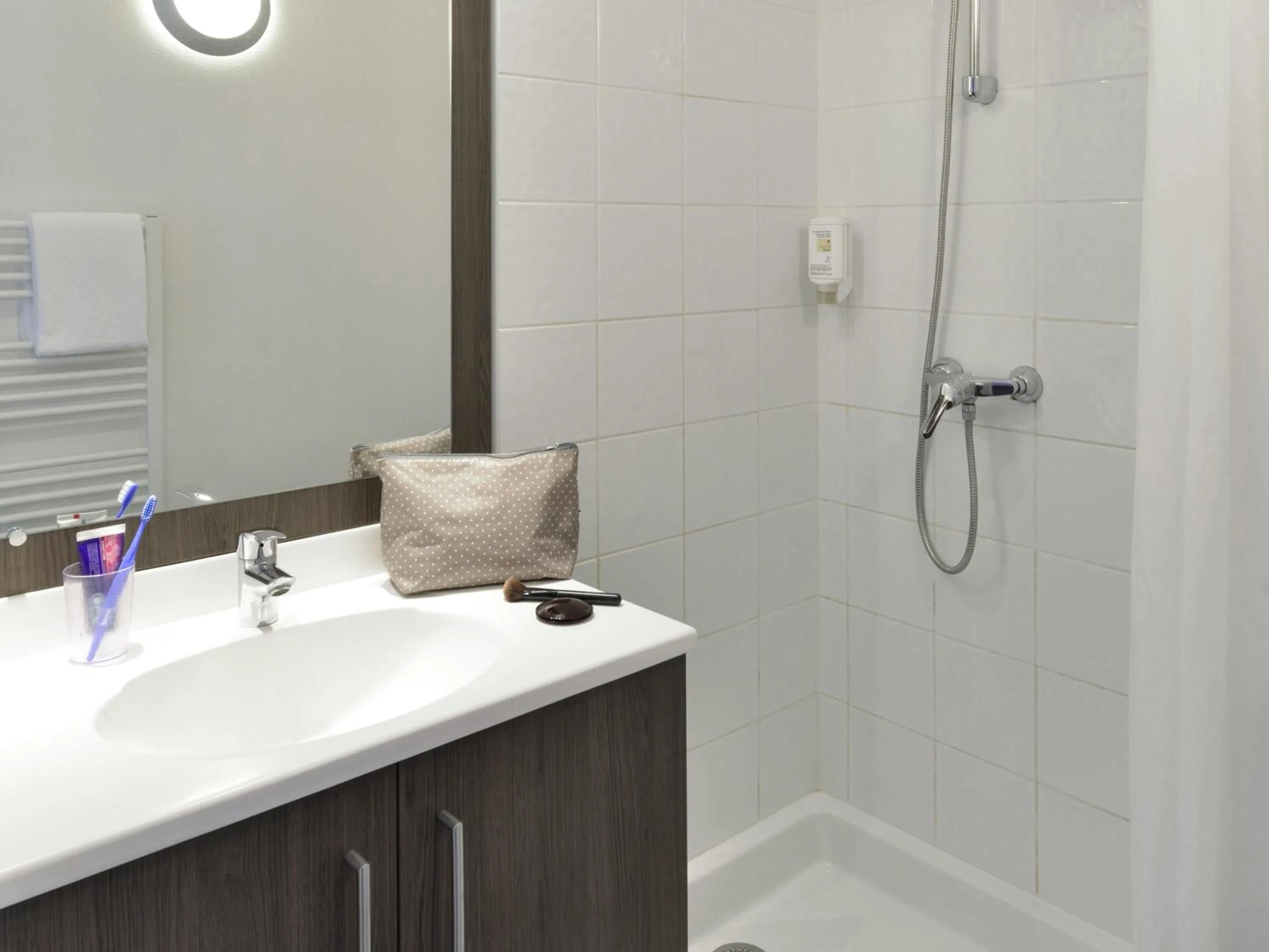 Bedroom in Aparthotel Adagio Access Toulouse St Cyprien