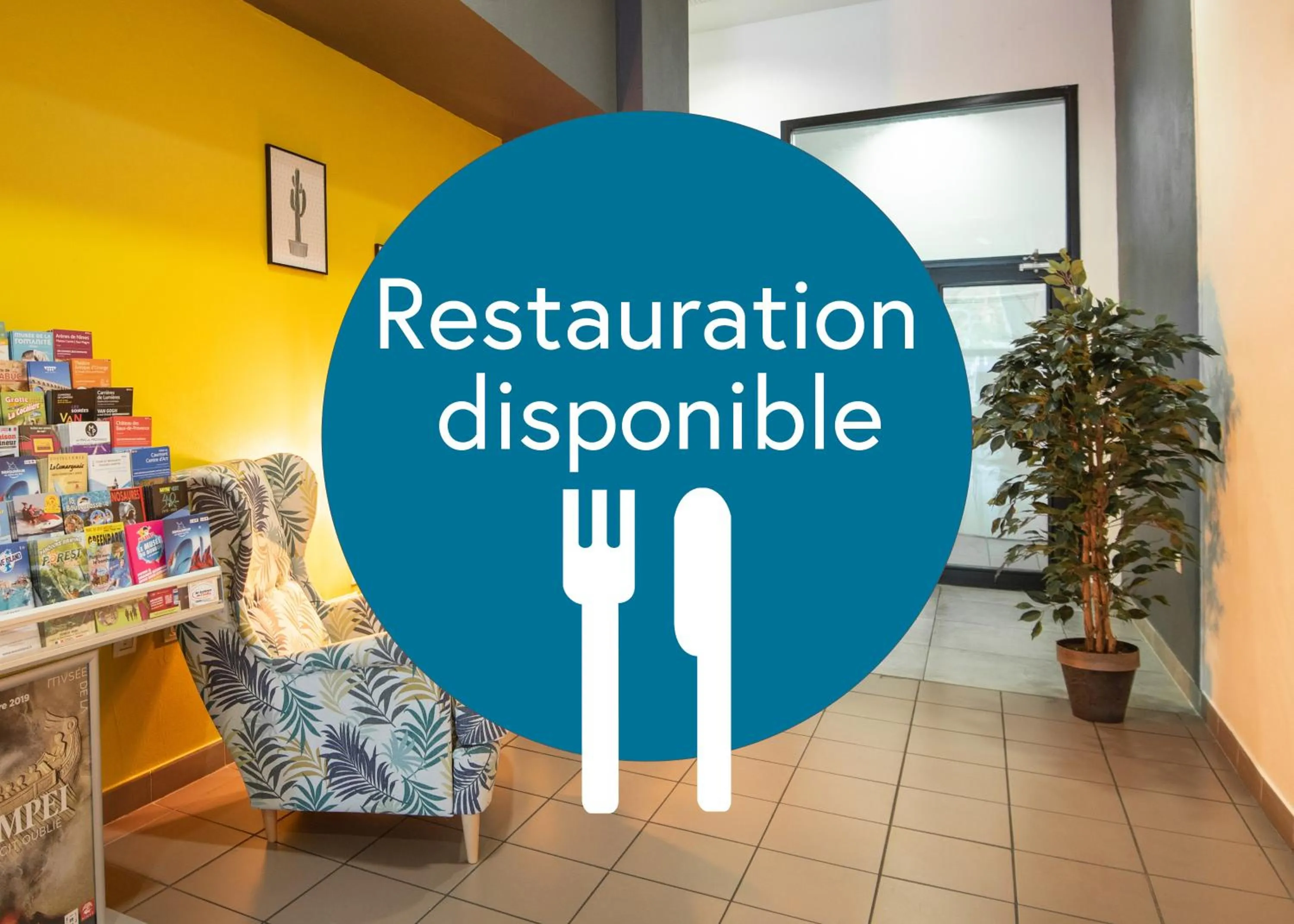 Lobby or reception in Comfort Aparthotel Nimes Centre