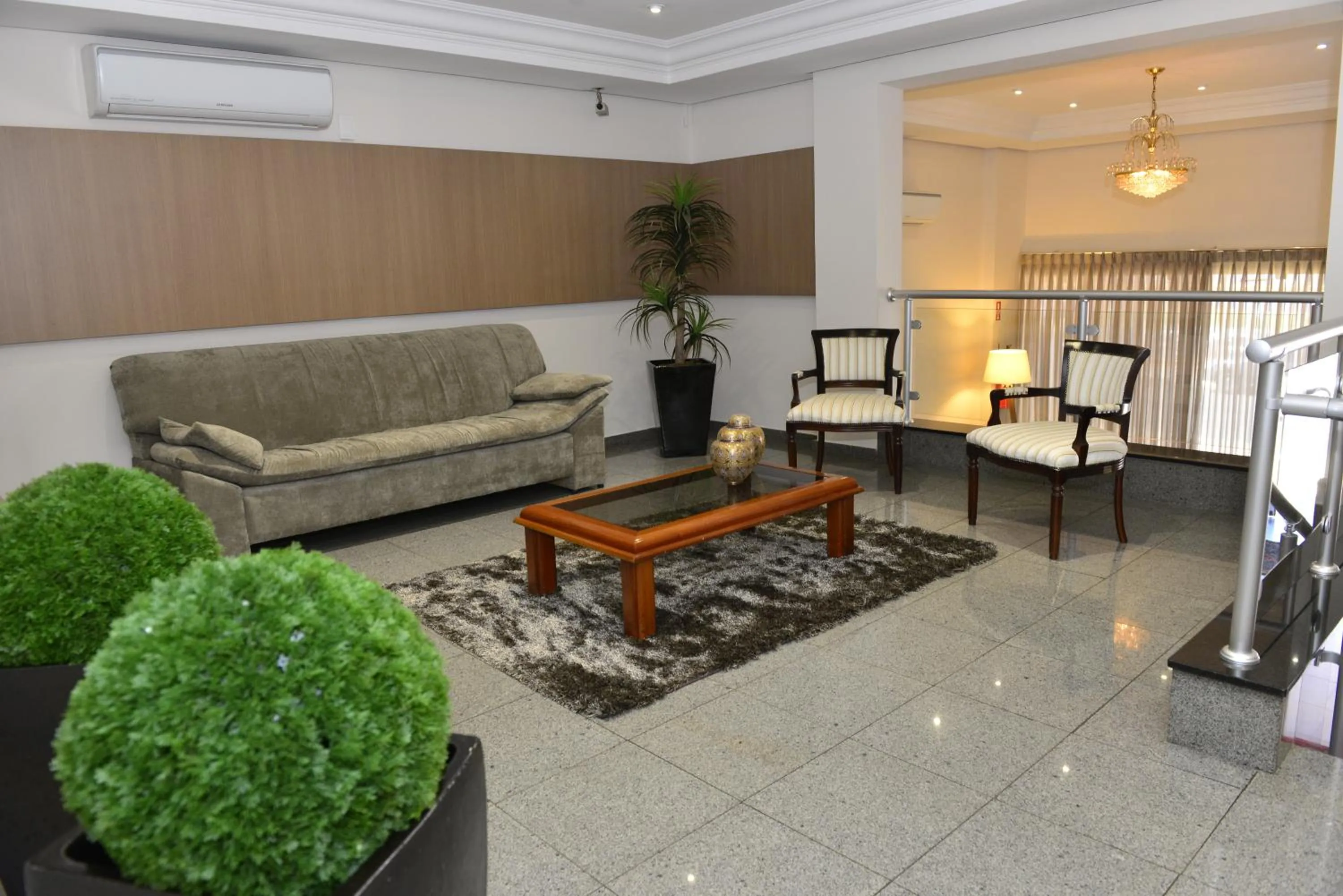 Living room in Biazi Plaza Hotel Bauru