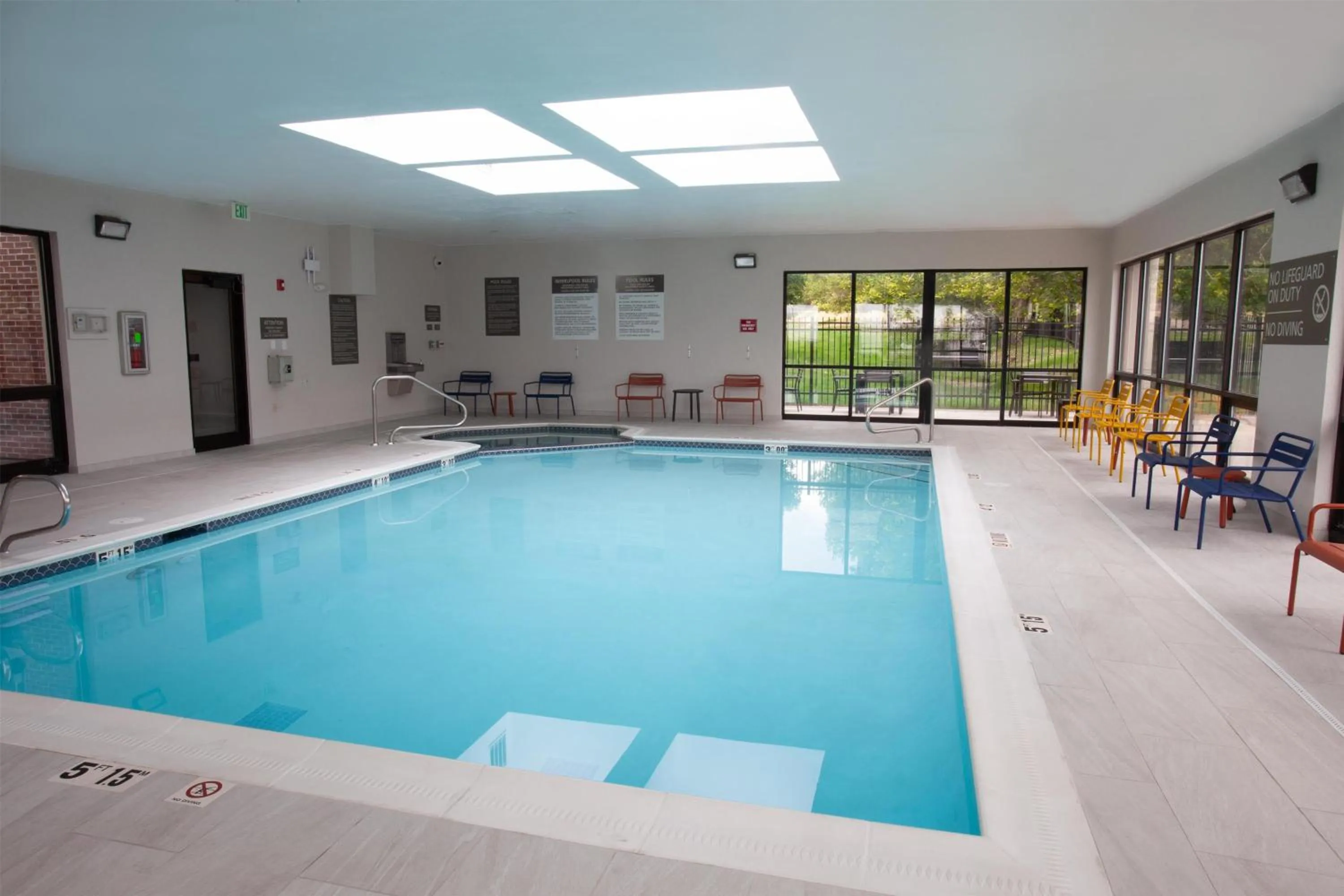 Pool view in Hampton Inn Salt Lake City-North