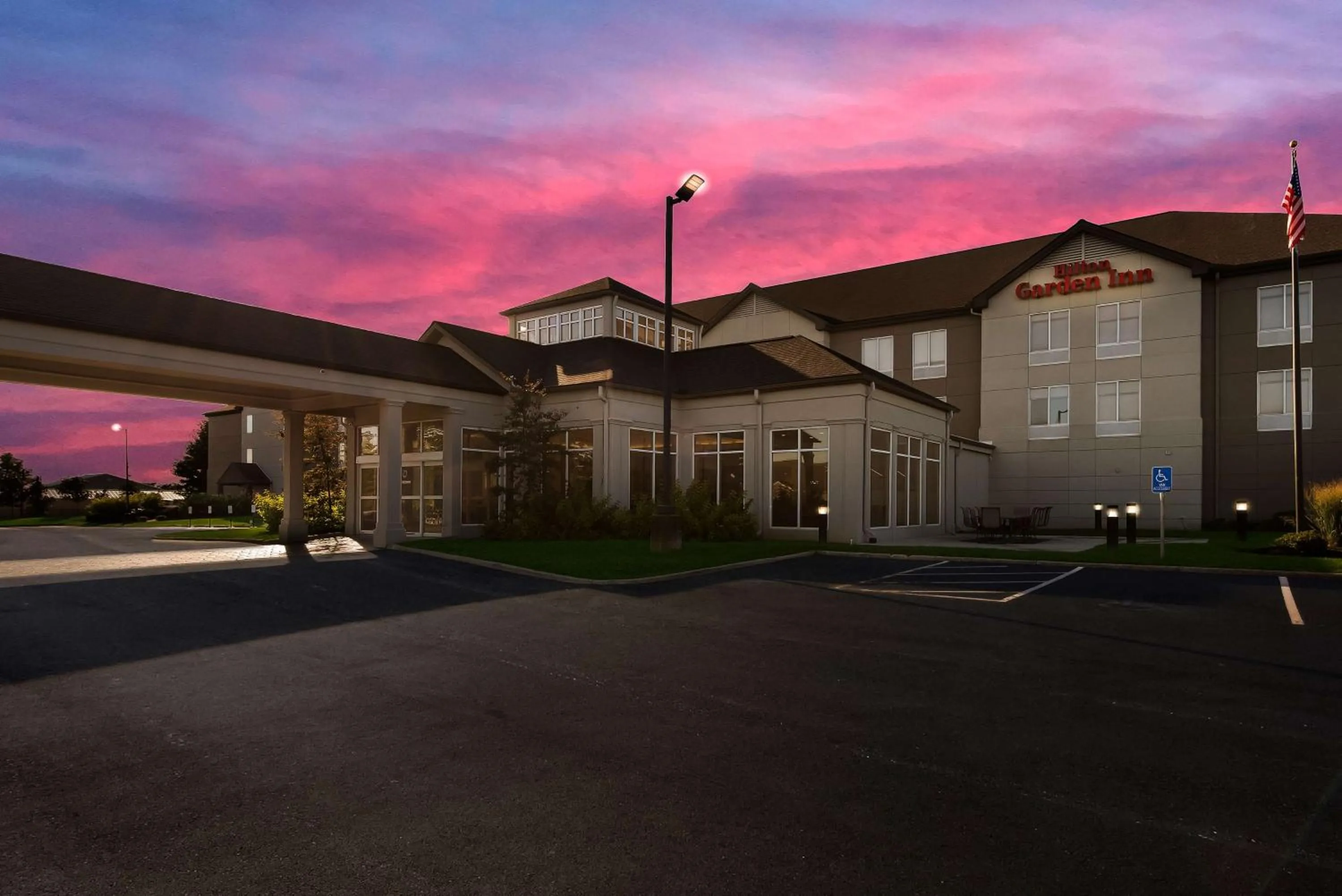 Property building in Hilton Garden Inn Columbus/Grove City