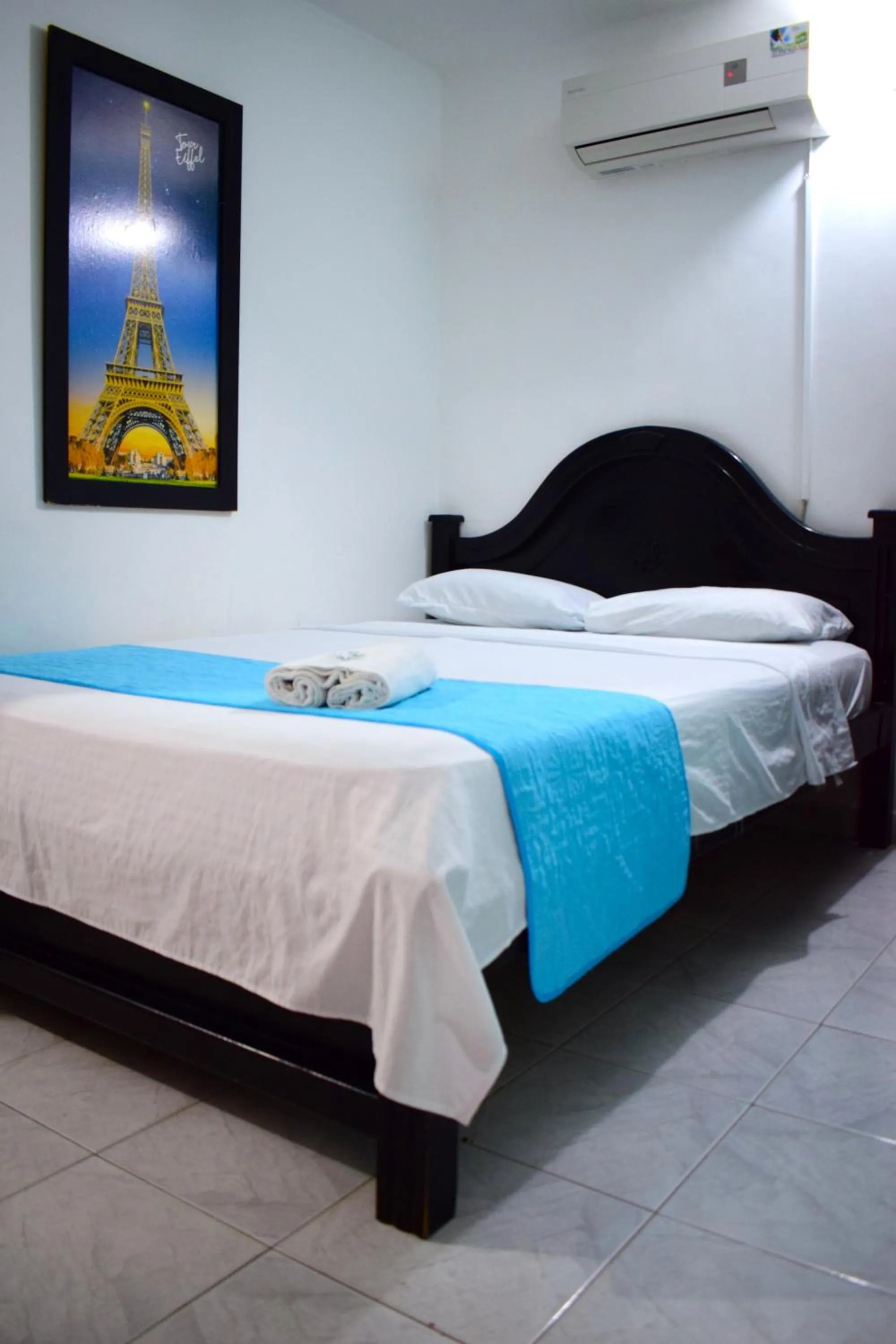 Bedroom, Bed in Hotel Las Vegas by CMS hotels