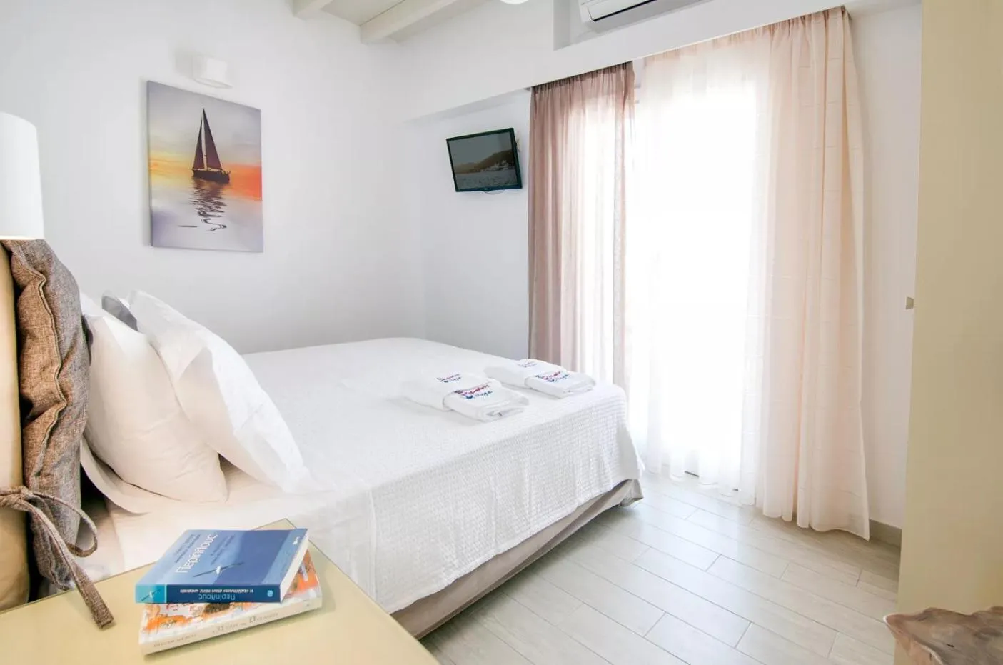 Bedroom, Bed in Skopelitis Village