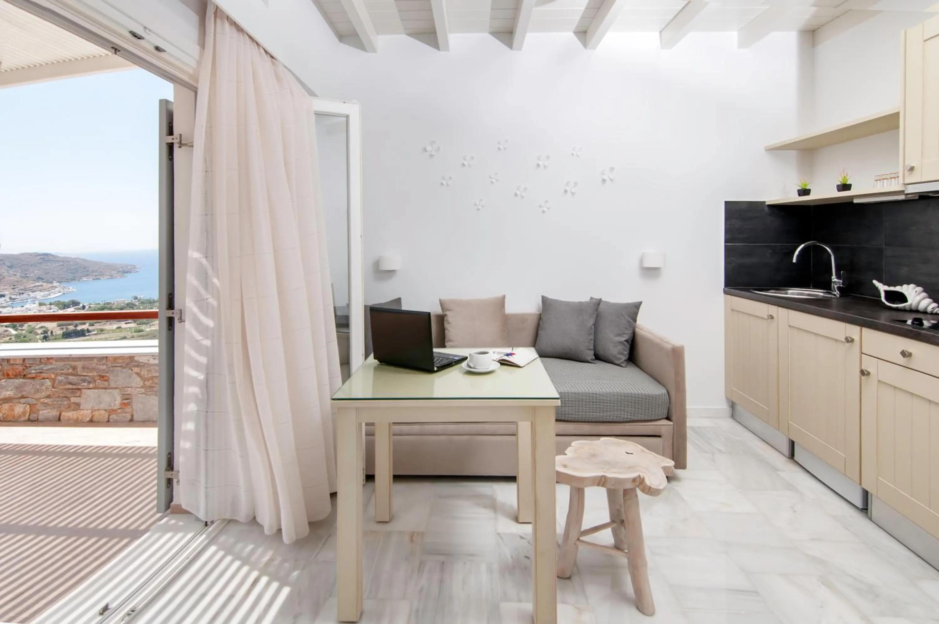 Sea view in Skopelitis Village