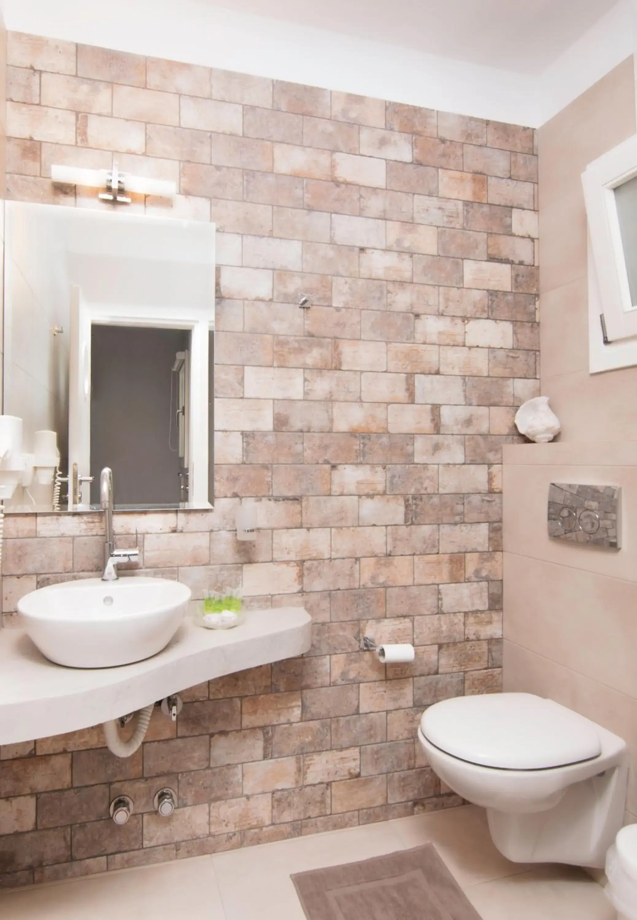 Superior Triple Room with Sea View in Skopelitis Village Superior Triple Room with Sea View in Skopelitis Village