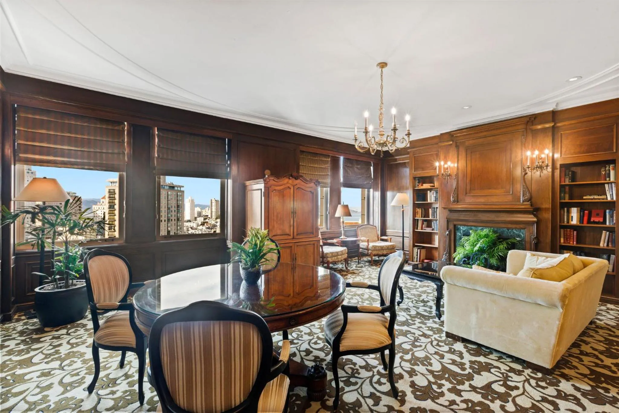 Bedroom in InterContinental Mark Hopkins San Francisco by IHG