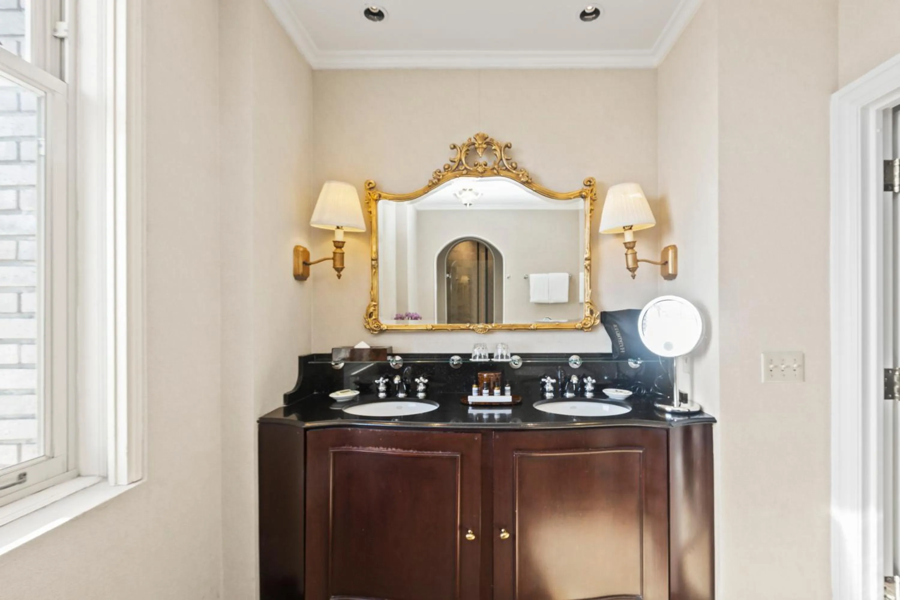 Bathroom in InterContinental Mark Hopkins San Francisco by IHG