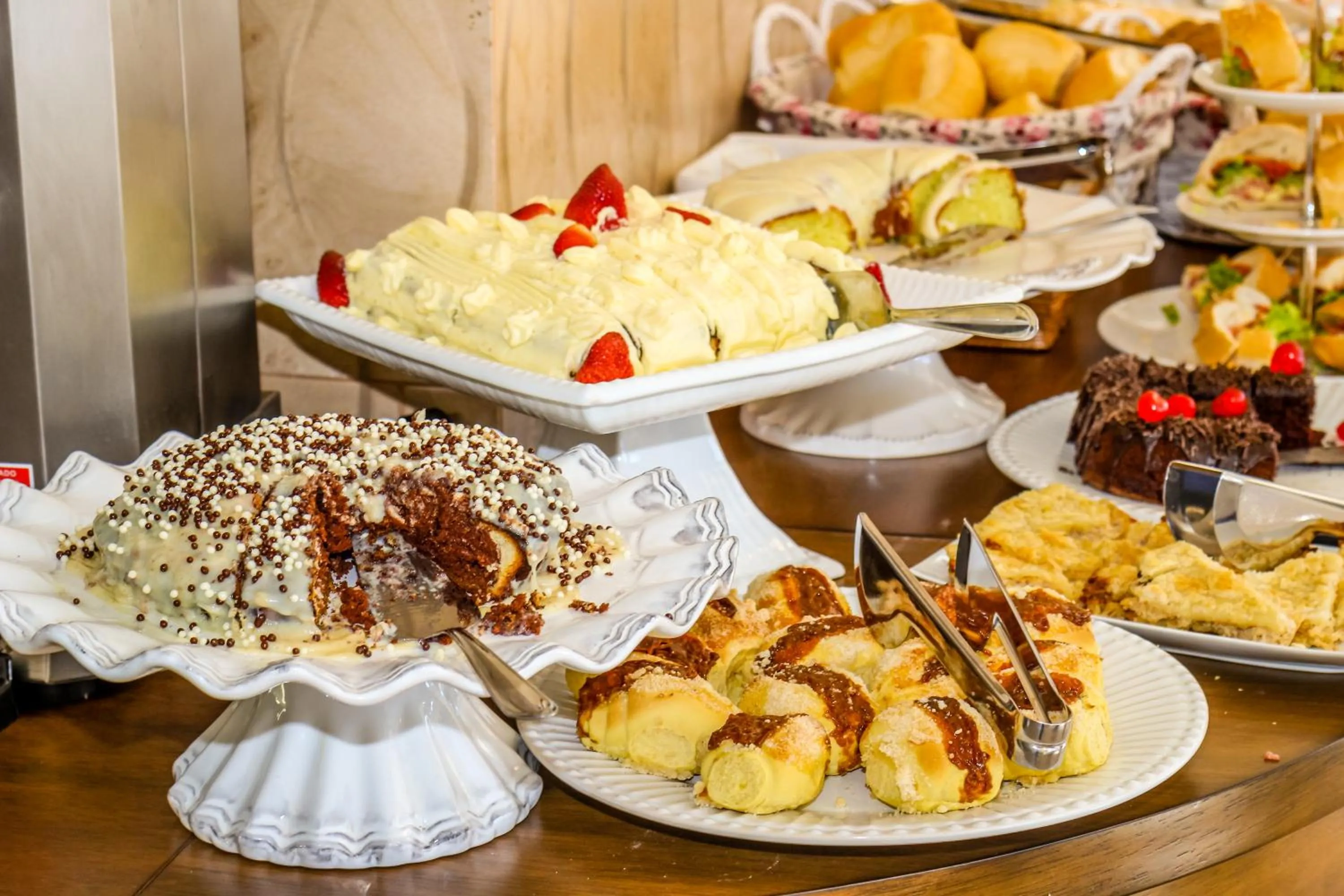 Buffet breakfast in Hotel Gramado Interlaken