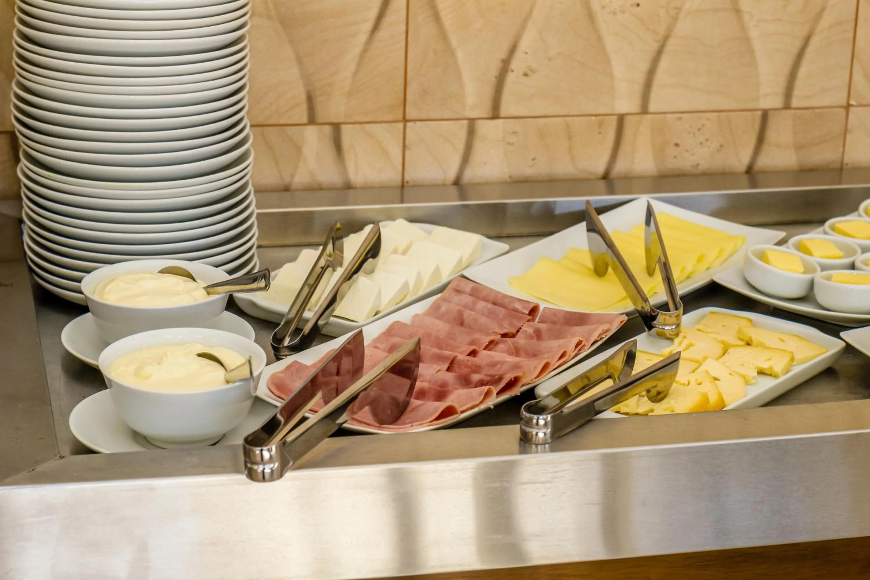 Buffet breakfast in Hotel Gramado Interlaken