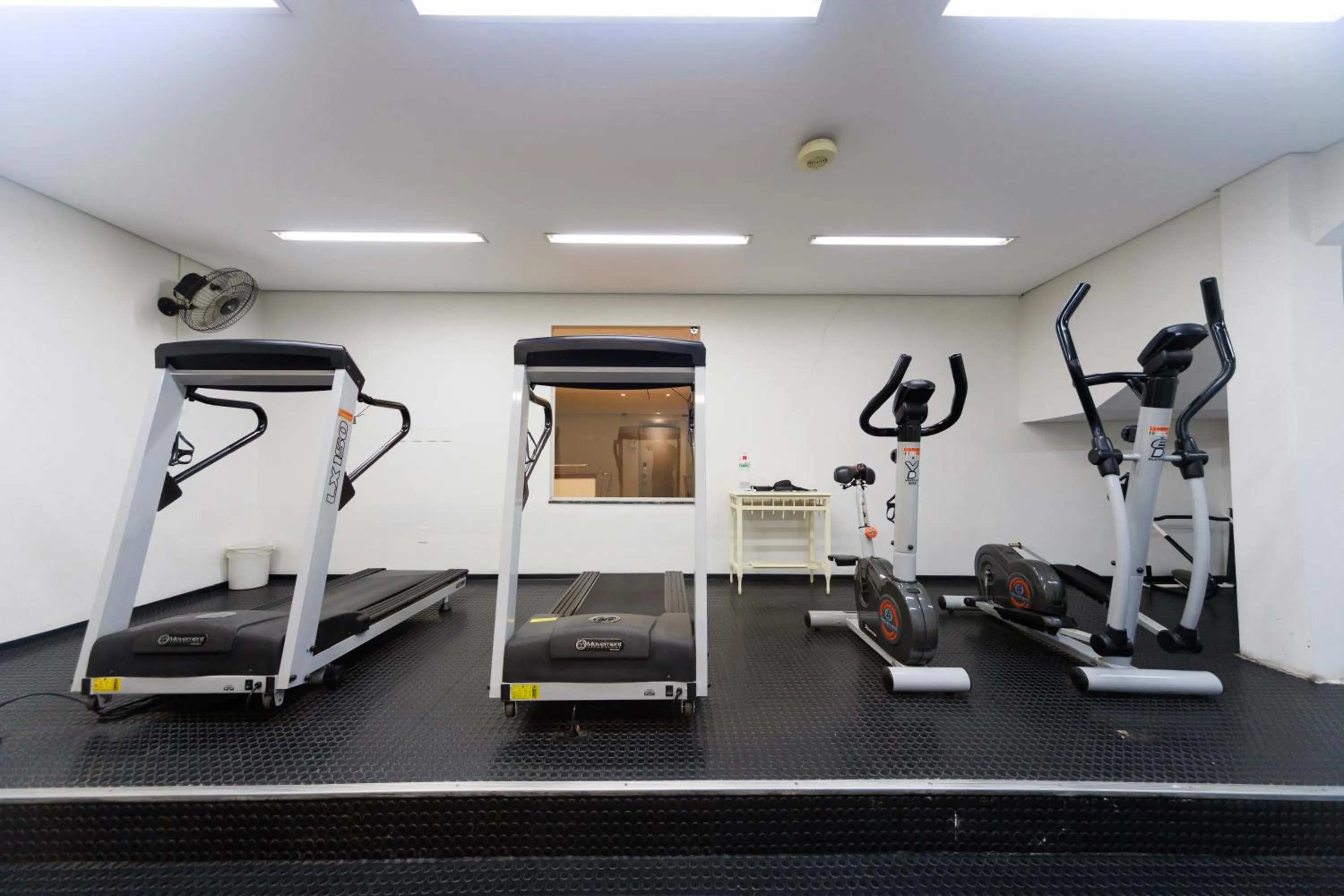 Fitness centre/facilities in Realce Hotel