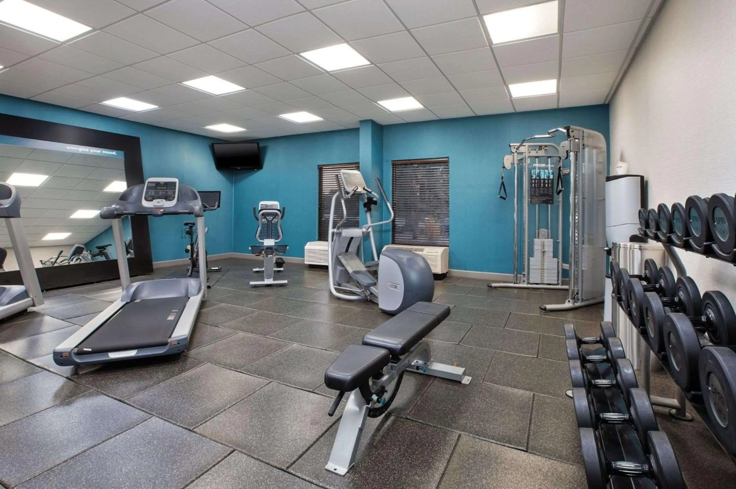 Fitness centre/facilities in Hampton Inn Cincinnati Northwest Fairfield