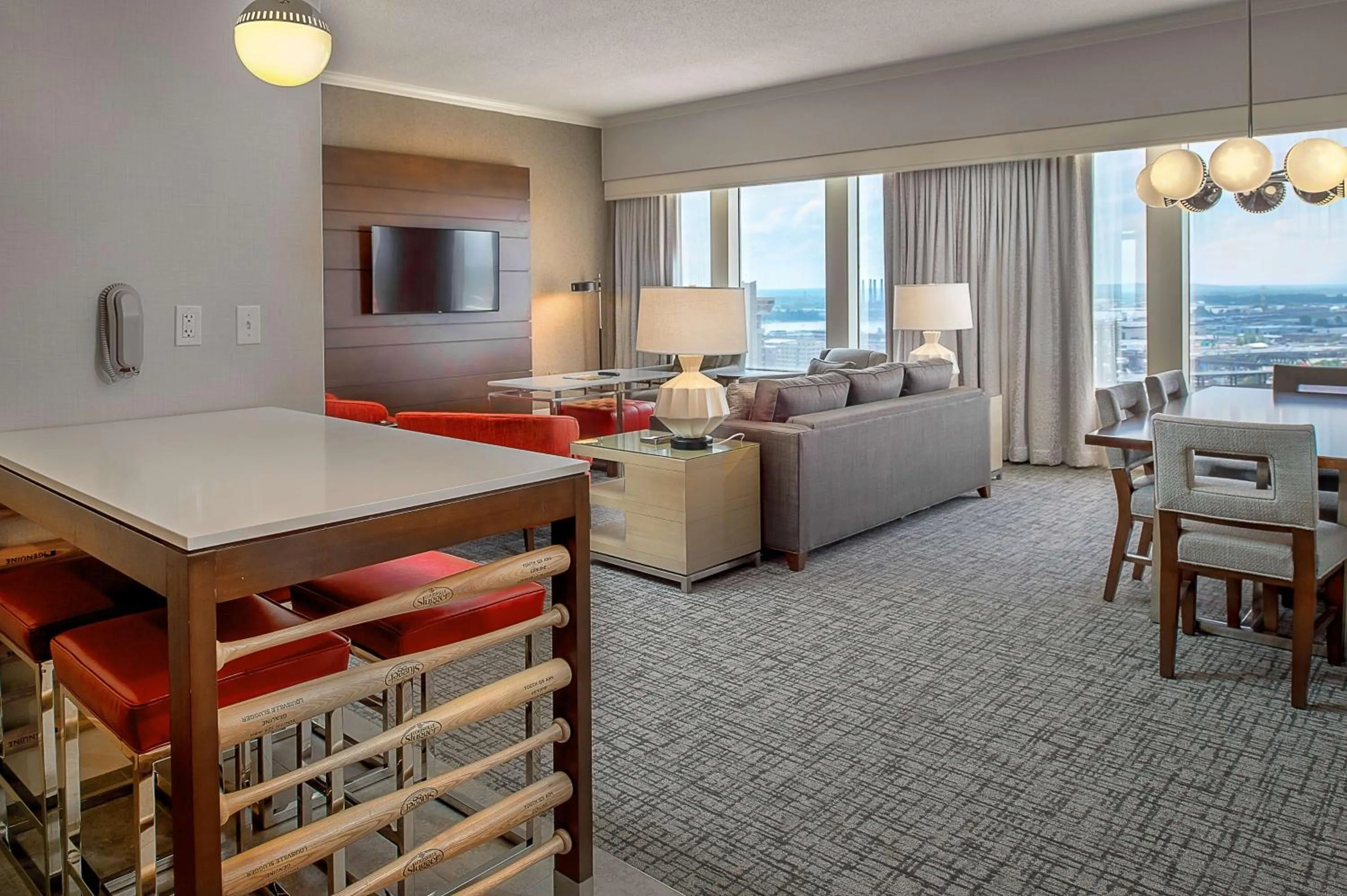 Living room in Hilton St. Louis at the Ballpark