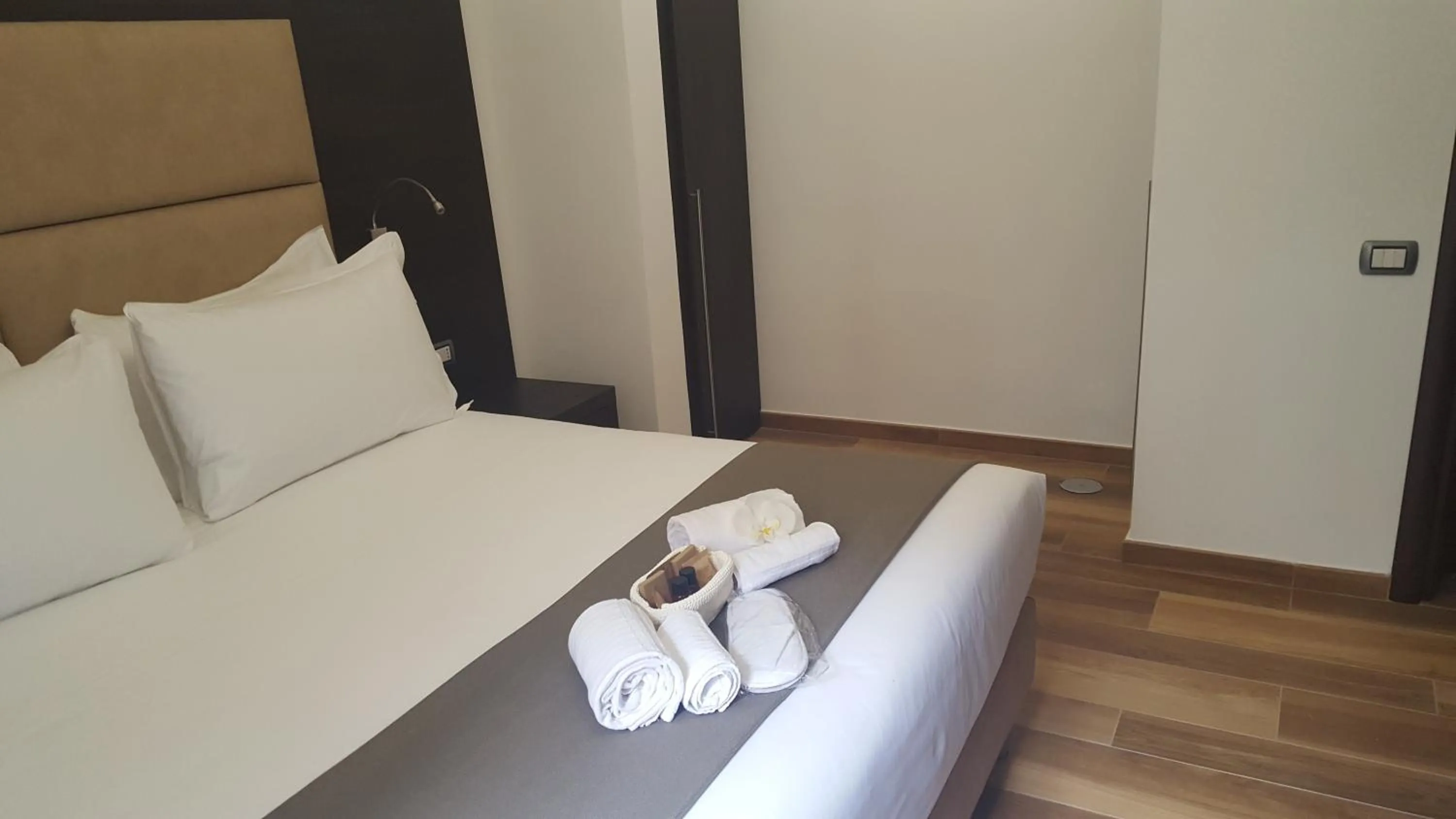 Photo of the whole room, Bed in Una Finestra su Monti