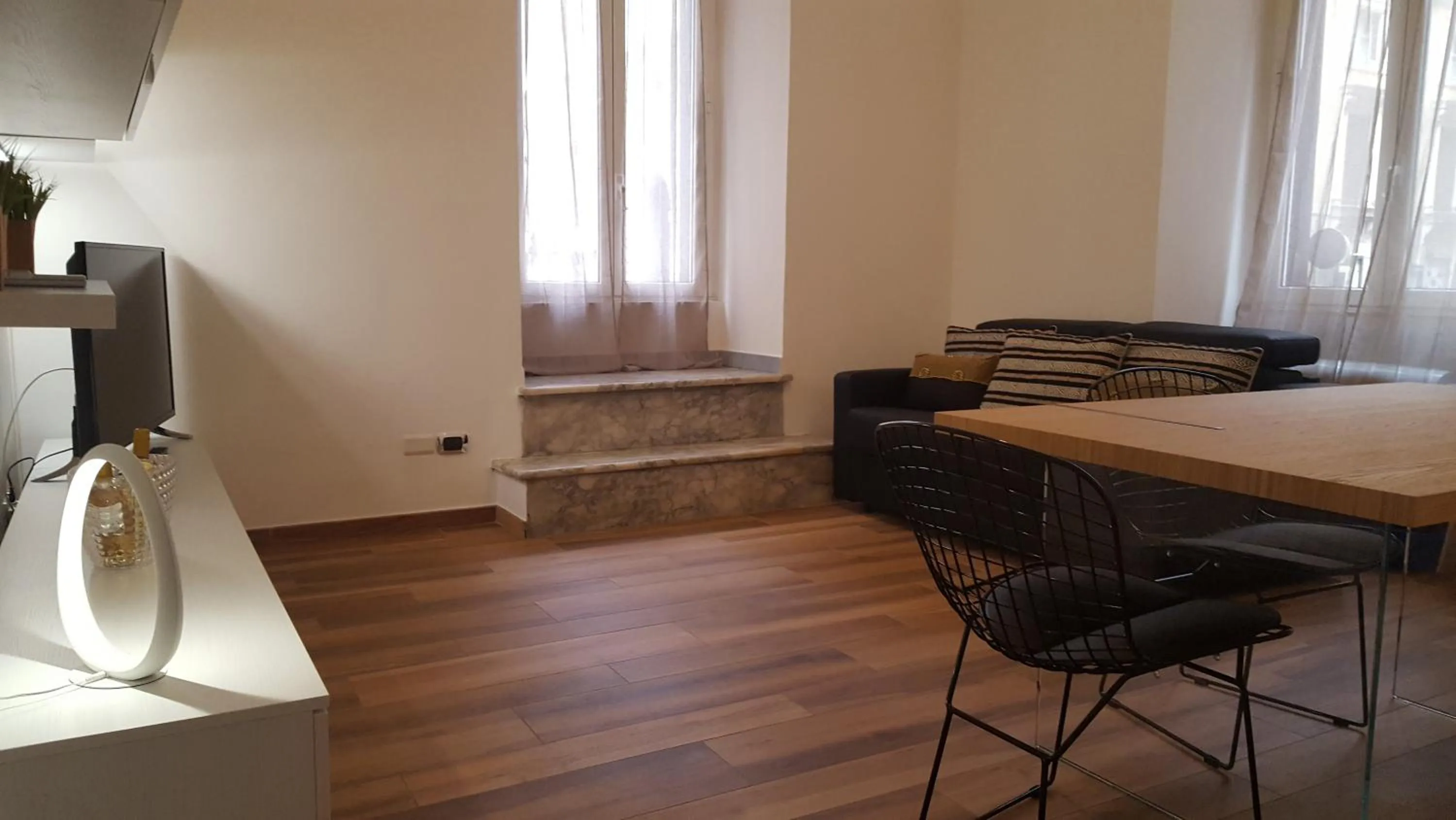 Seating area in Una Finestra su Monti