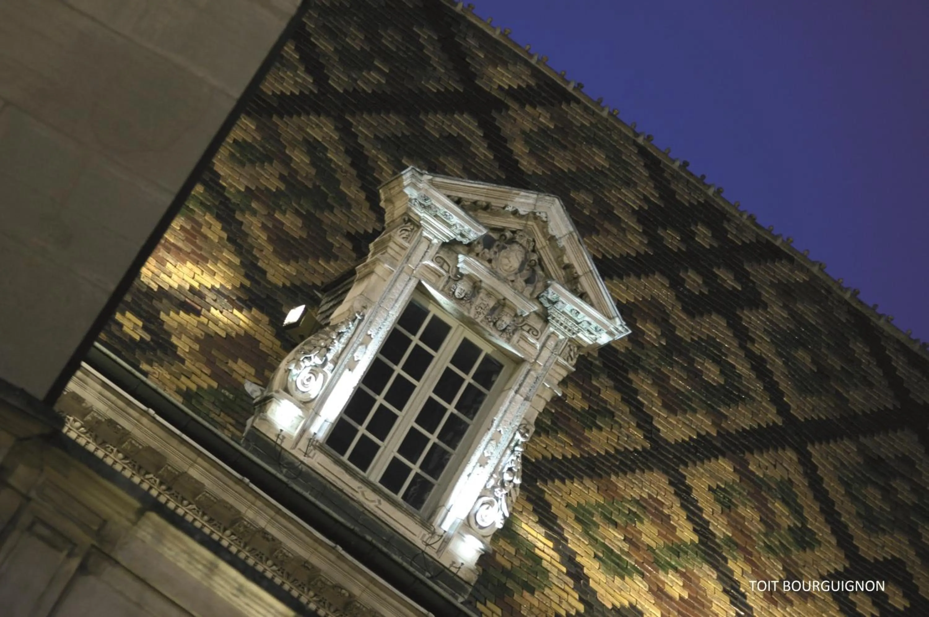Decorative detail in Hôtel Montchapet Dijon Centre
