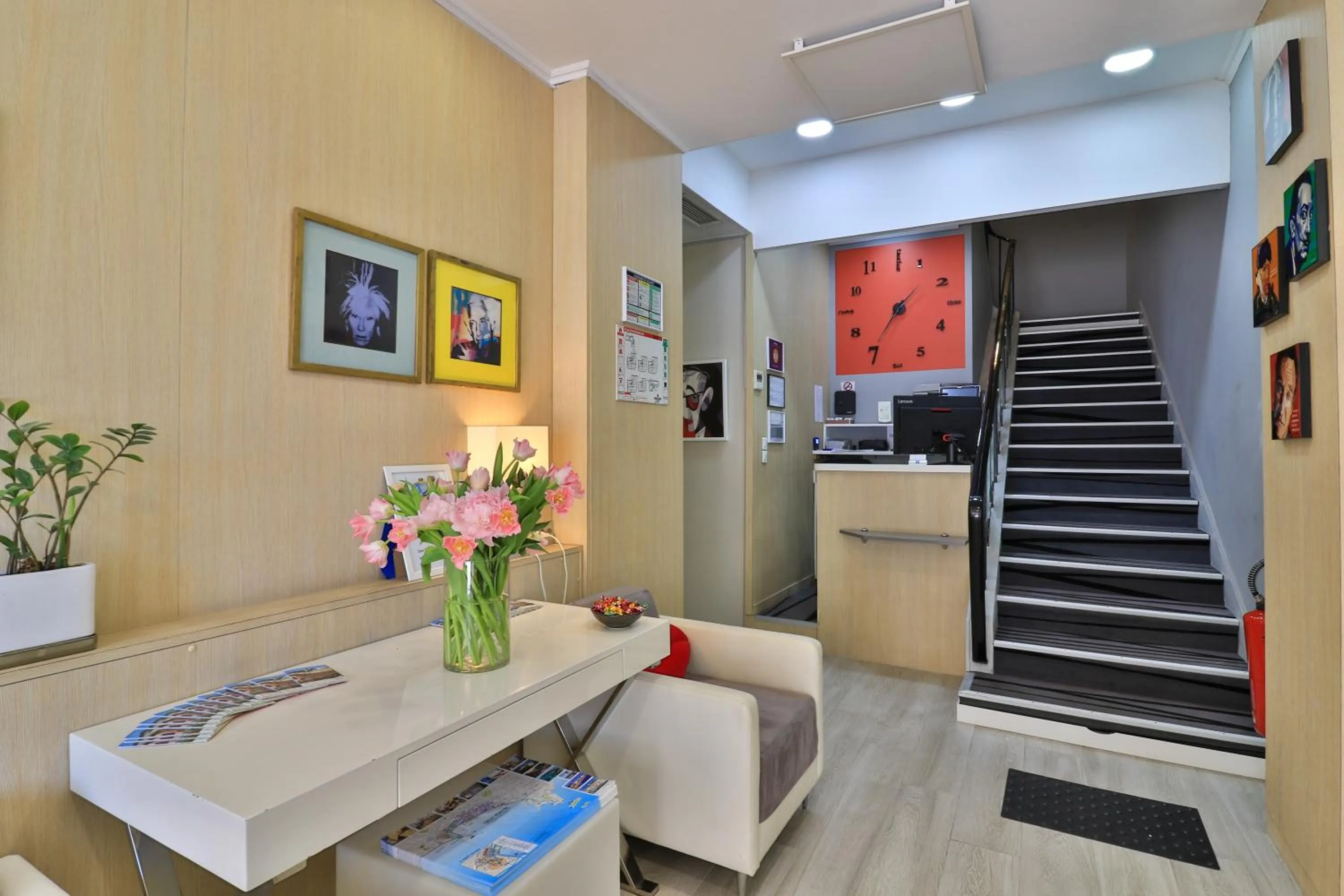 Lobby or reception in Hotel Amiraute