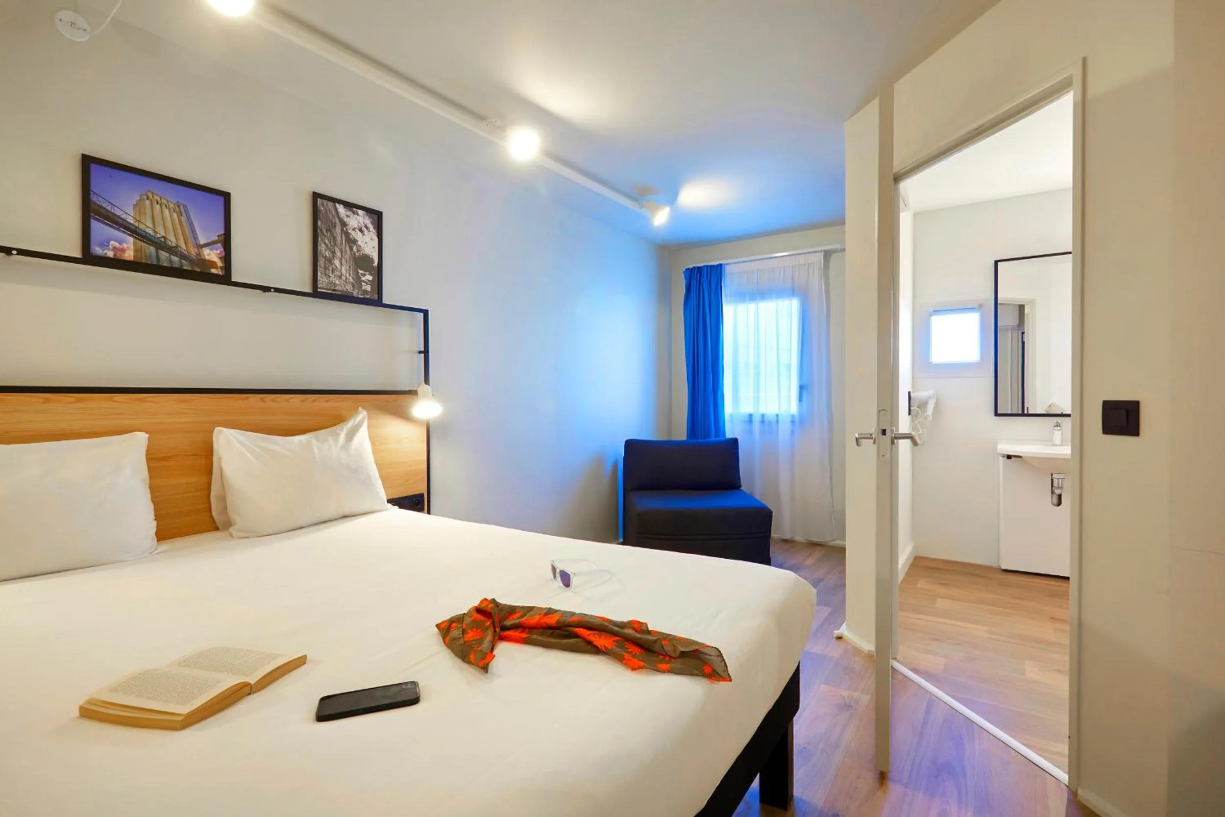 Bed in ibis Lorient Centre Gare