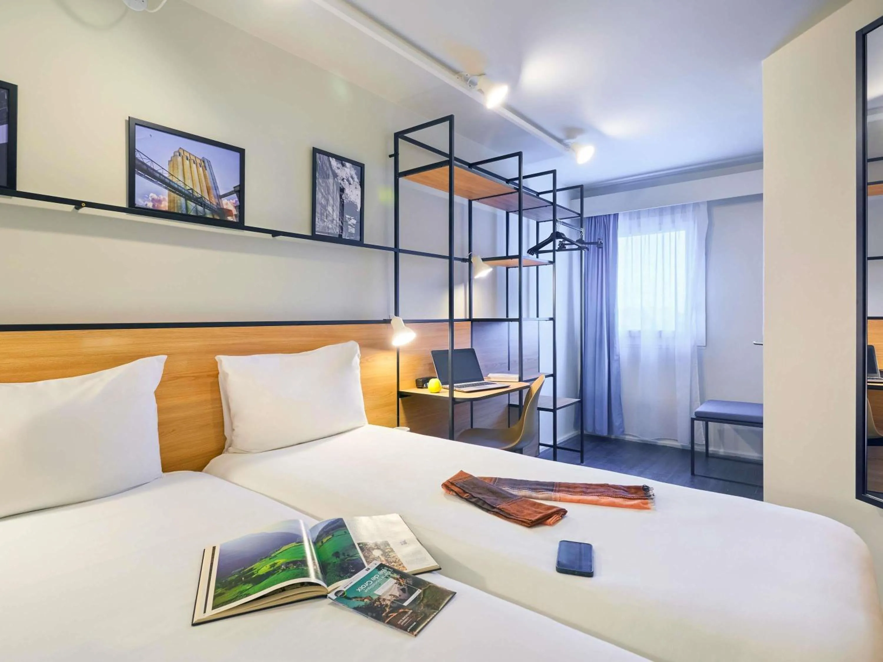 Bedroom, Bed in ibis Lorient Centre Gare