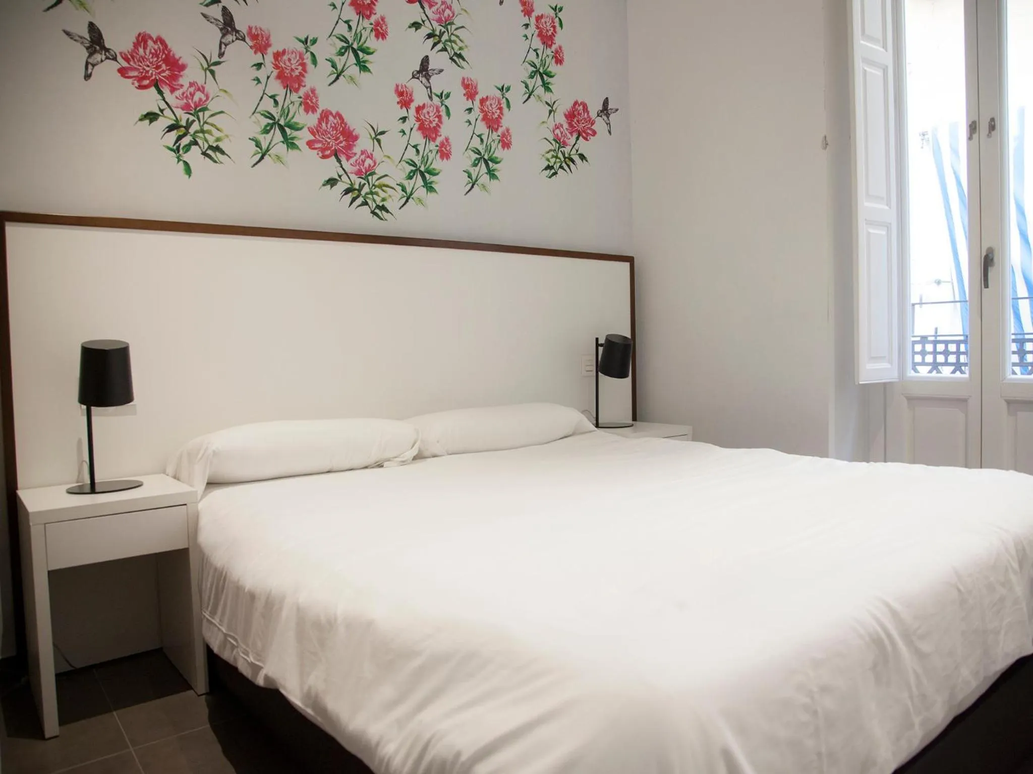 Bedroom, Bed in Flats Friends Soho Suites