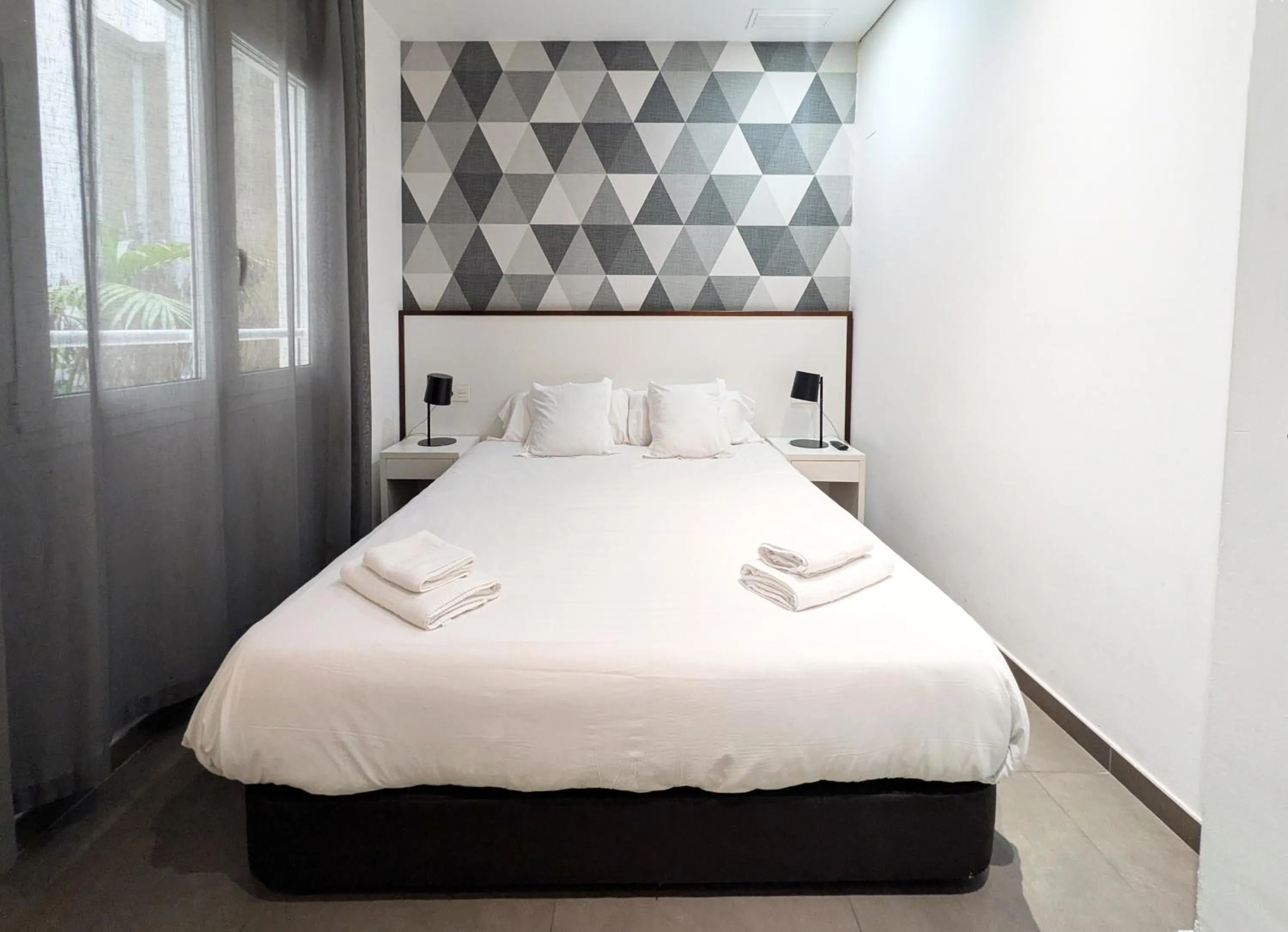 Bed in Flats Friends Soho Suites